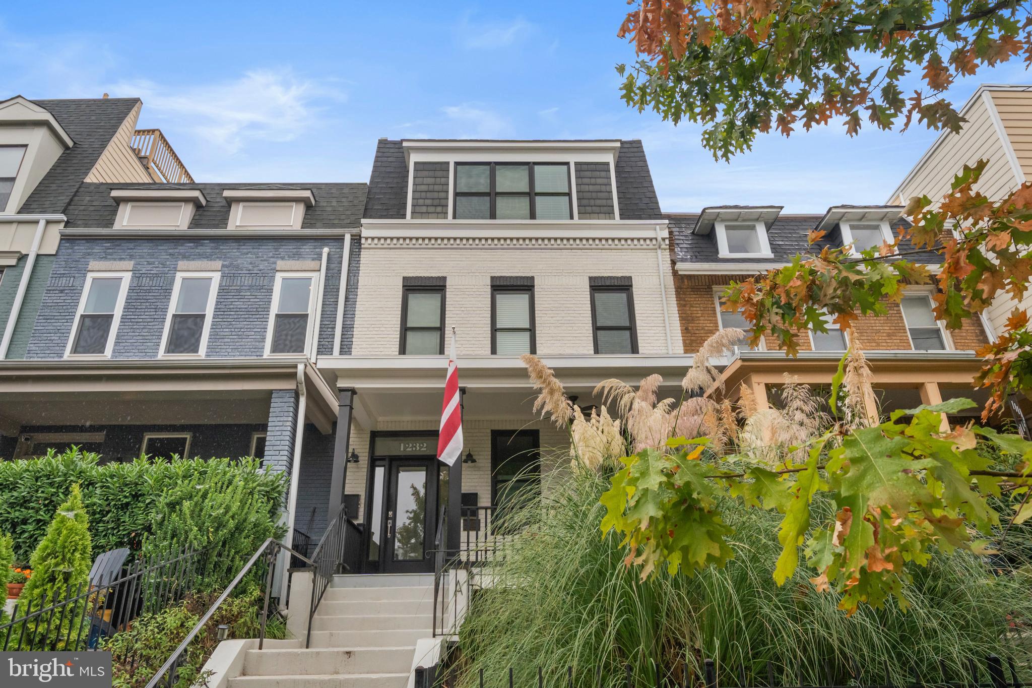 1232 I STREET NE 1