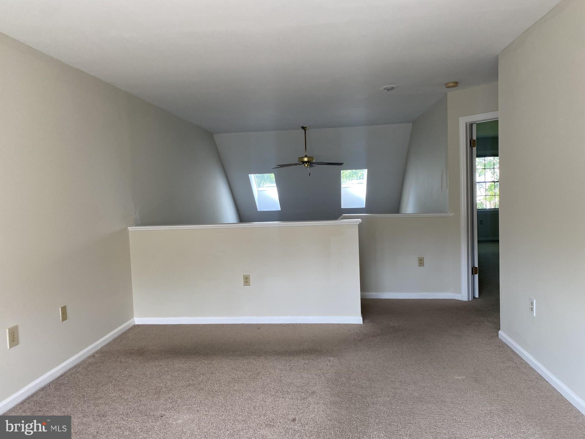 SUMMIT HILLS - Residential