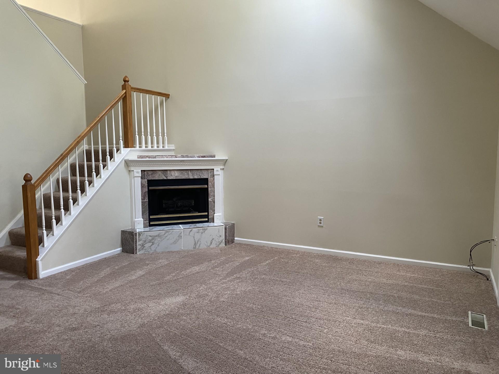 SUMMIT HILLS - Residential