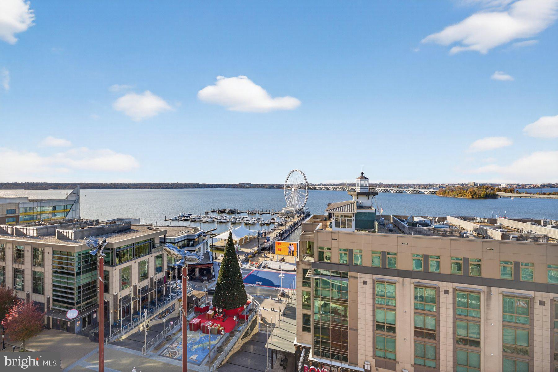 NATIONAL HARBOR - Residential