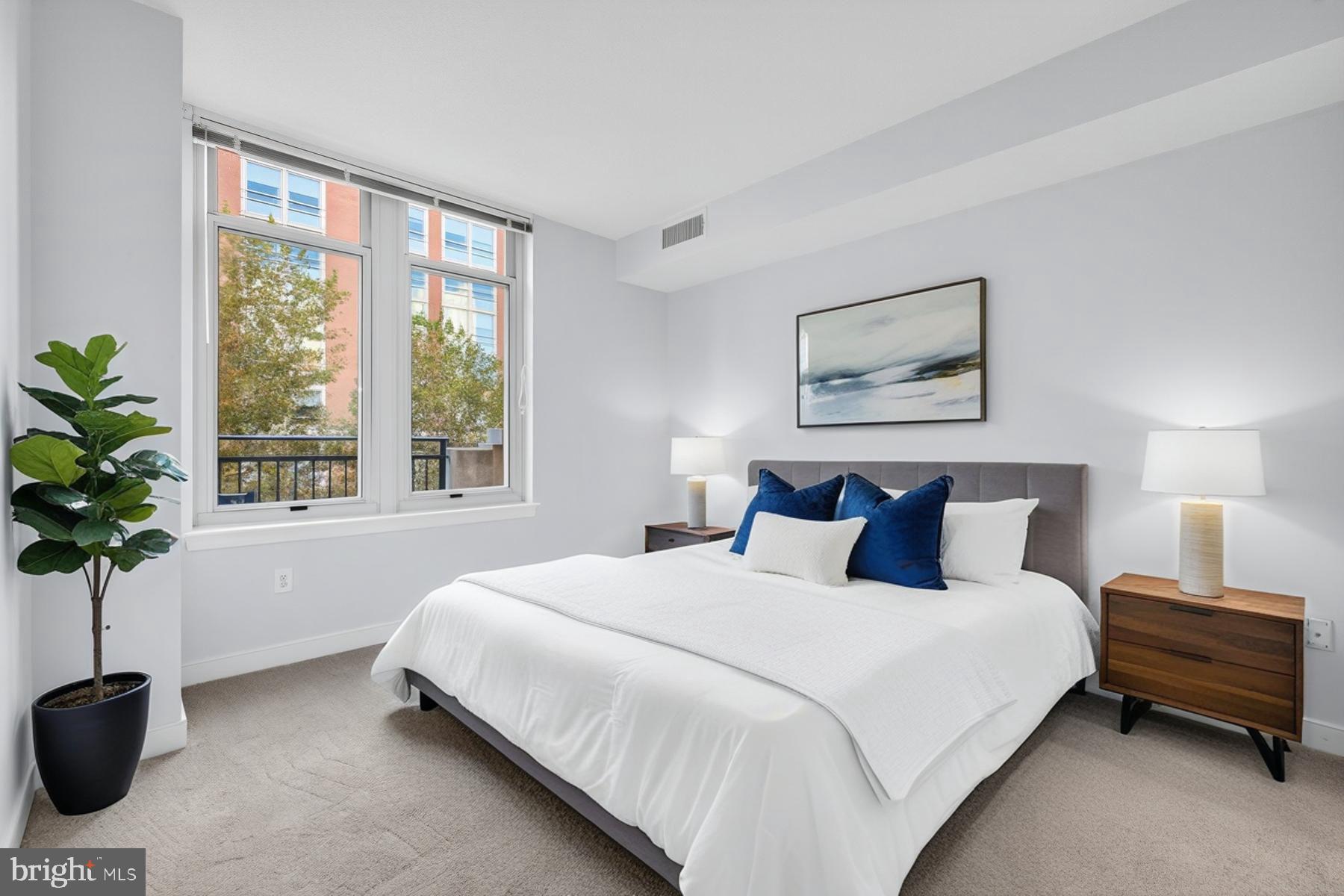 NATIONAL HARBOR - Residential