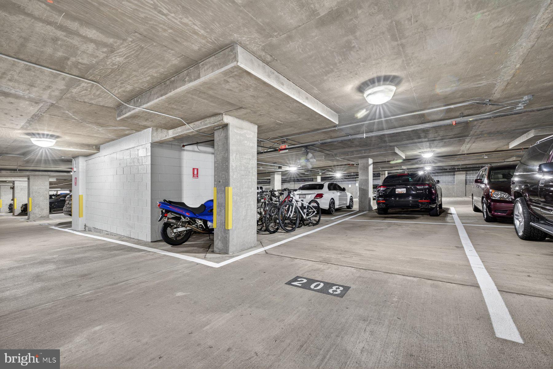 NATIONAL HARBOR - Residential