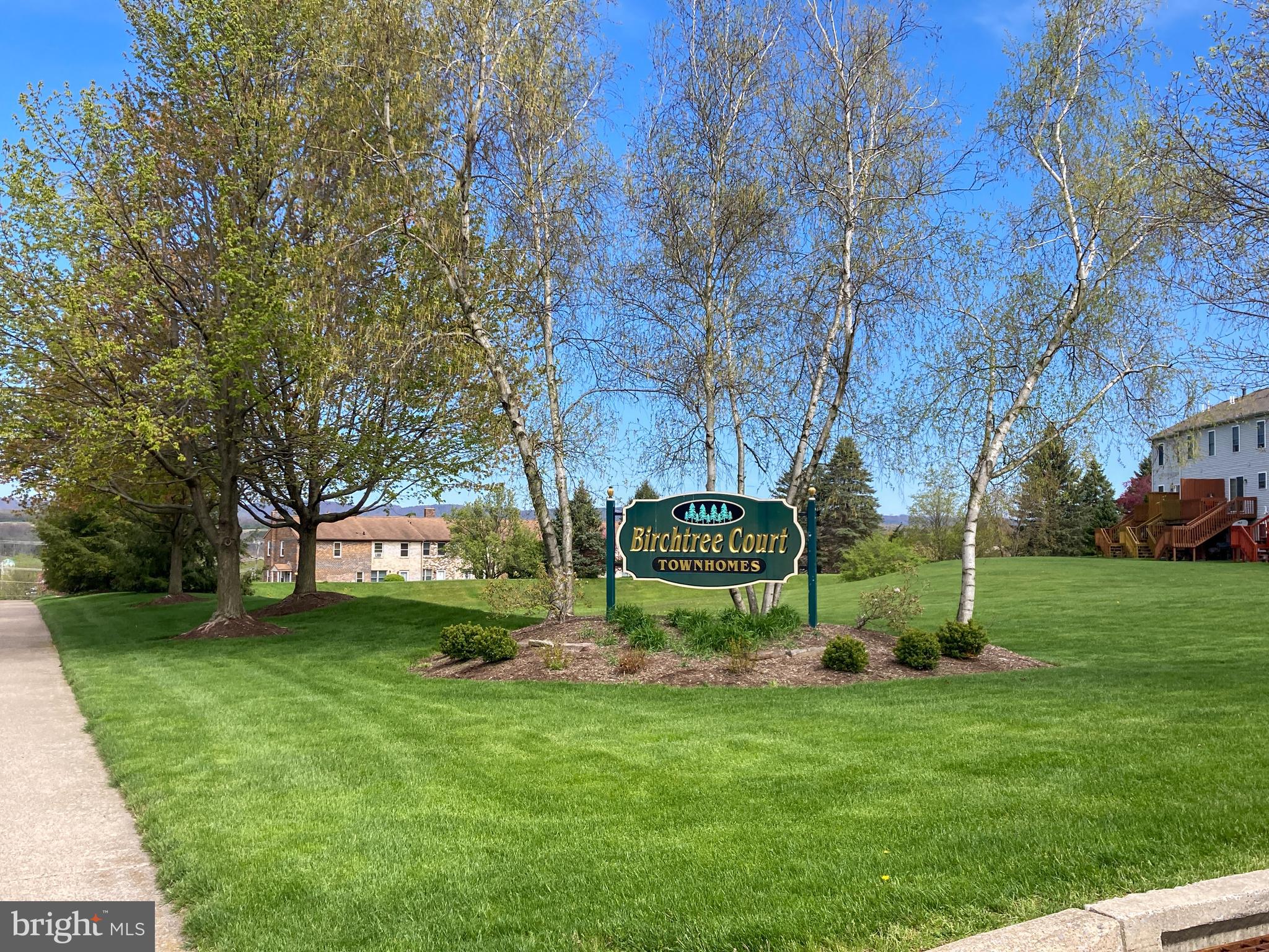 BIRCHTREE - Residential