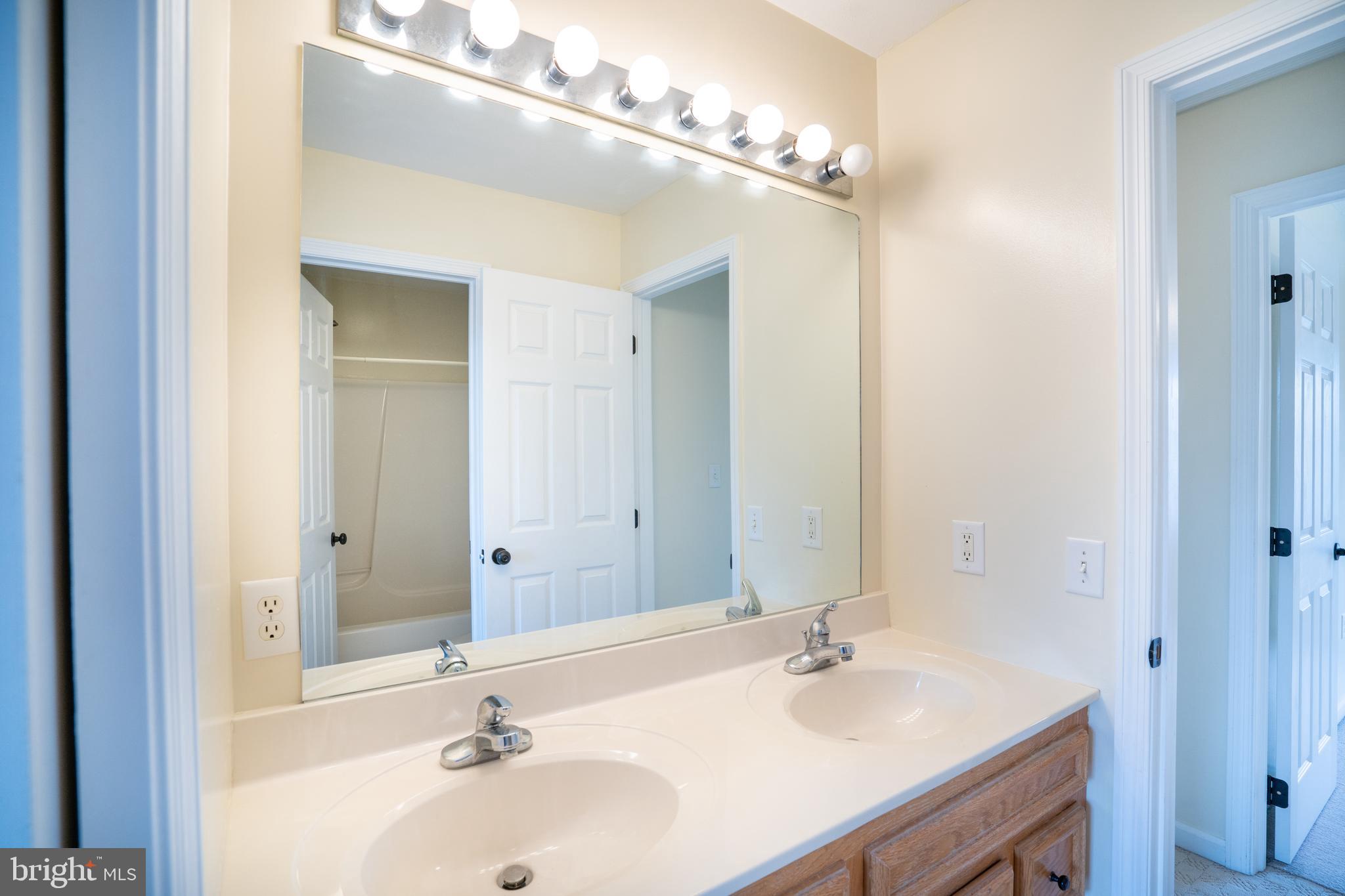 BIRCHTREE - Residential