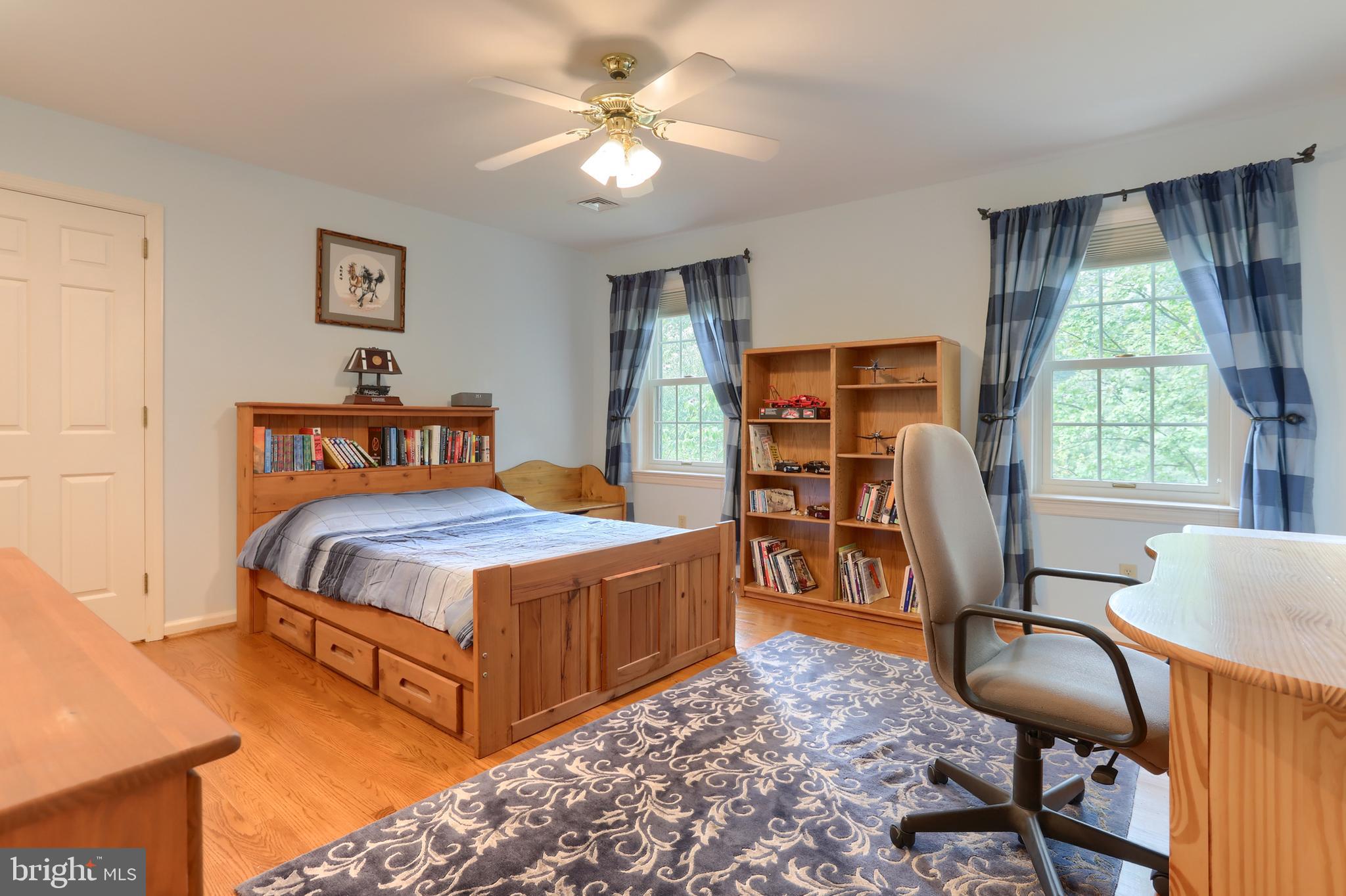 STONEY RUN - Residential