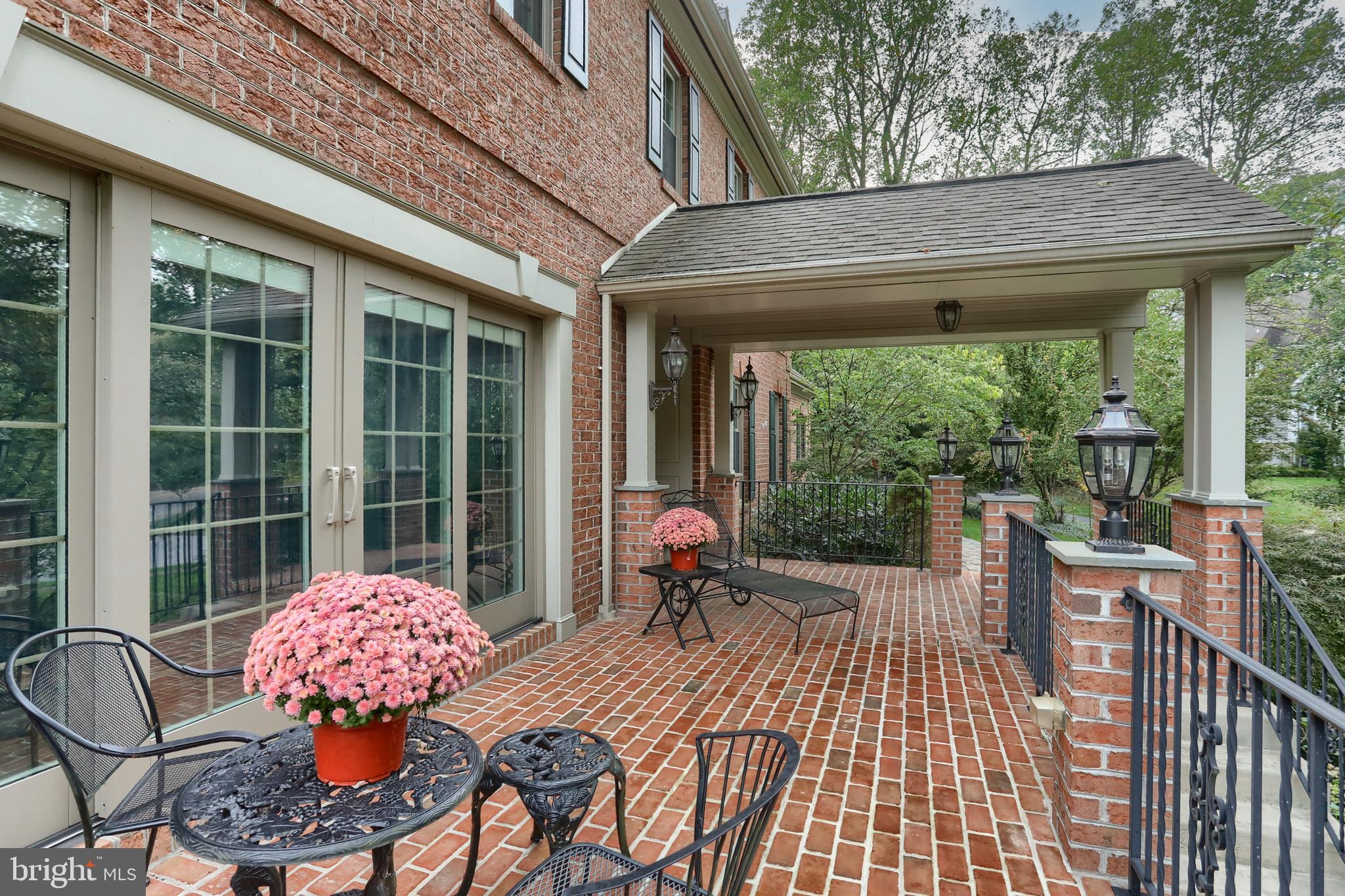 STONEY RUN - Residential