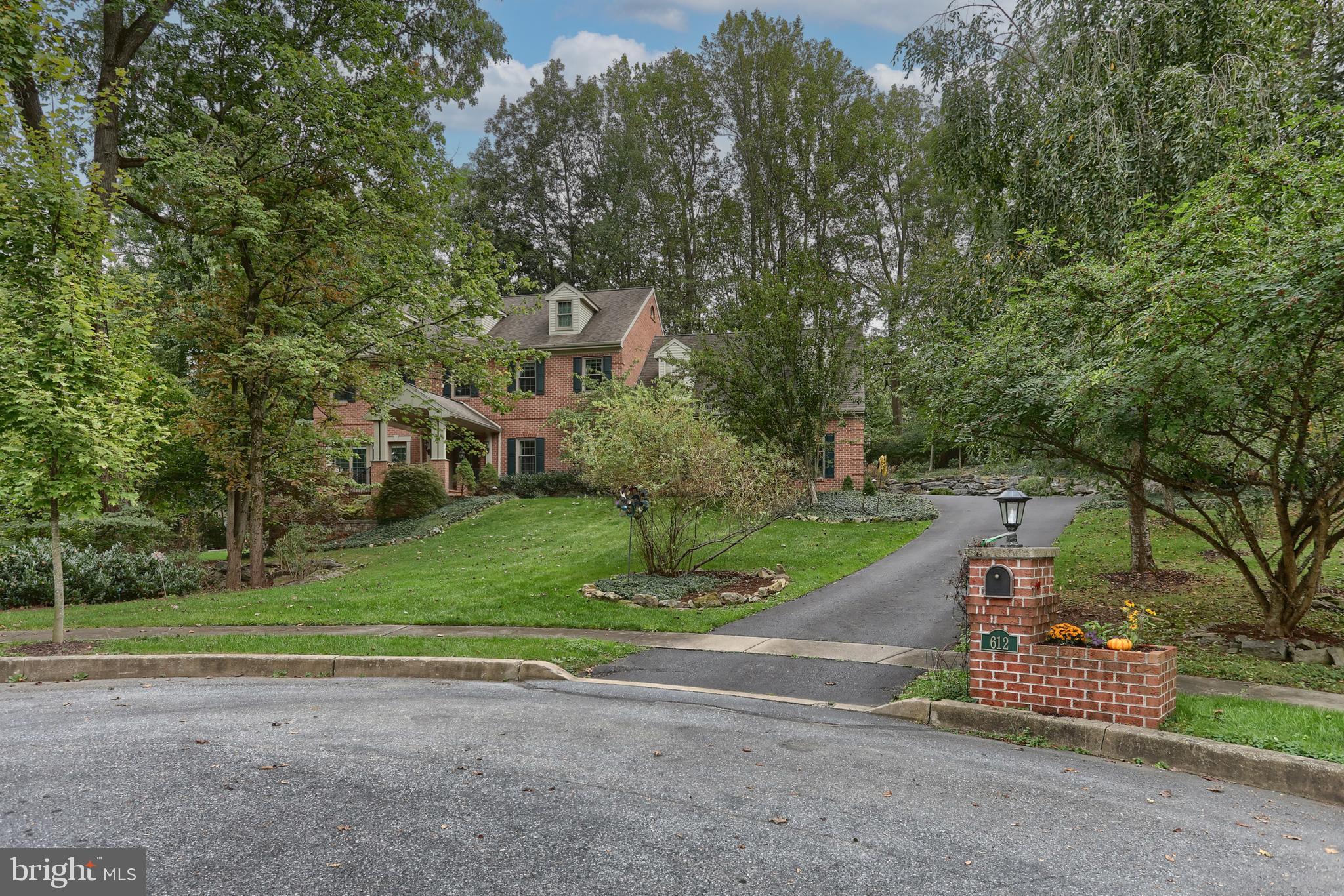 612 OLDE VENTURA FARM ROAD