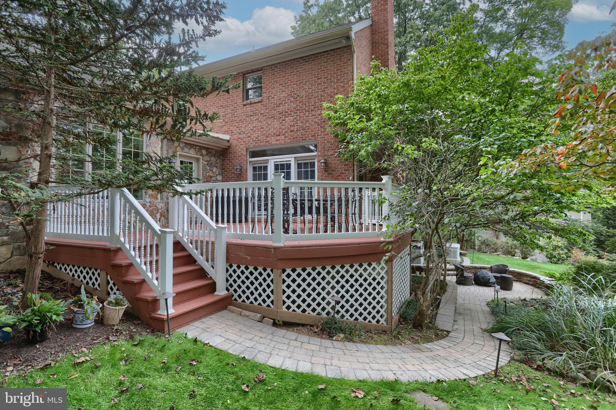 STONEY RUN - Residential