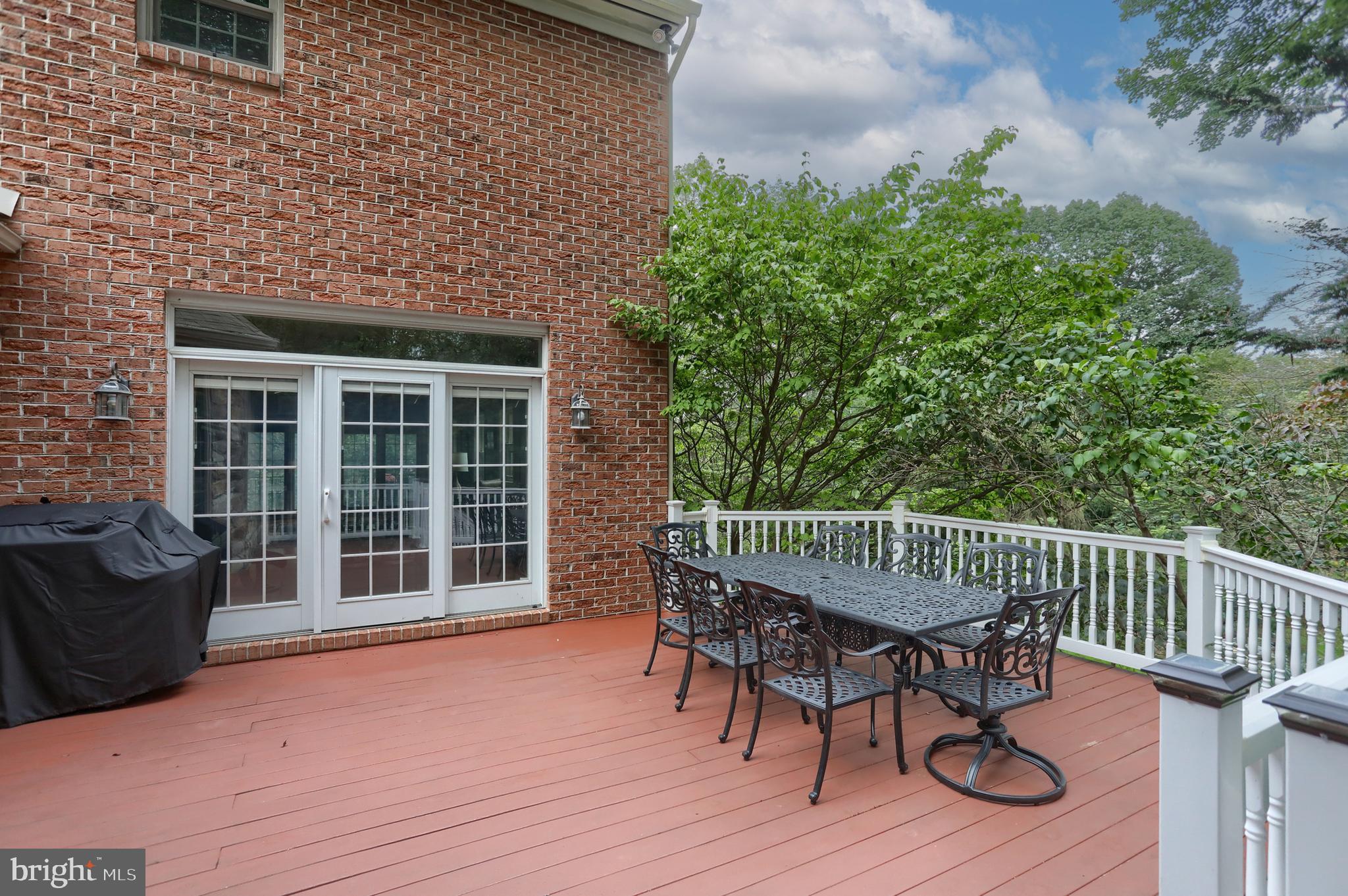 STONEY RUN - Residential