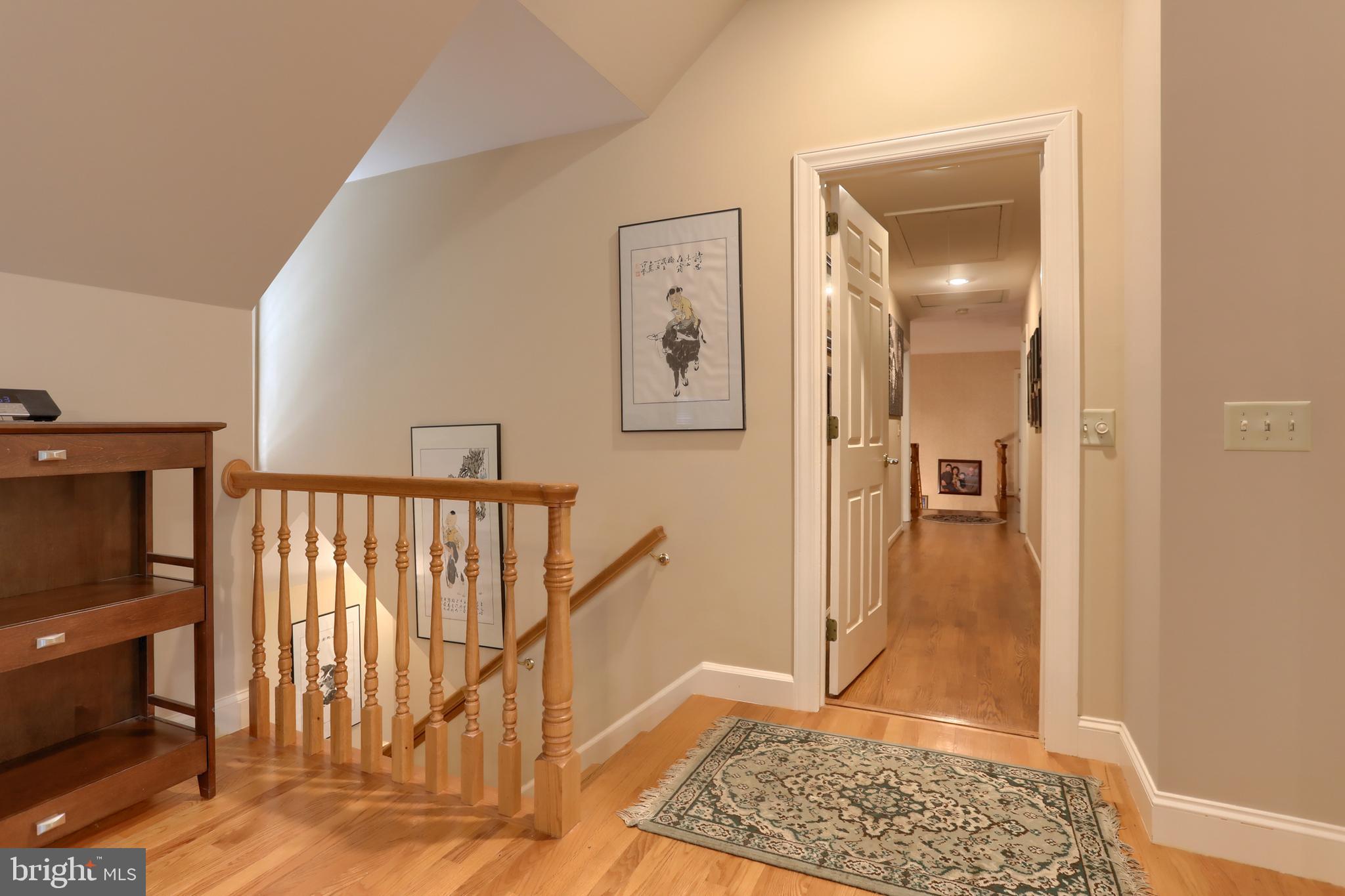 STONEY RUN - Residential