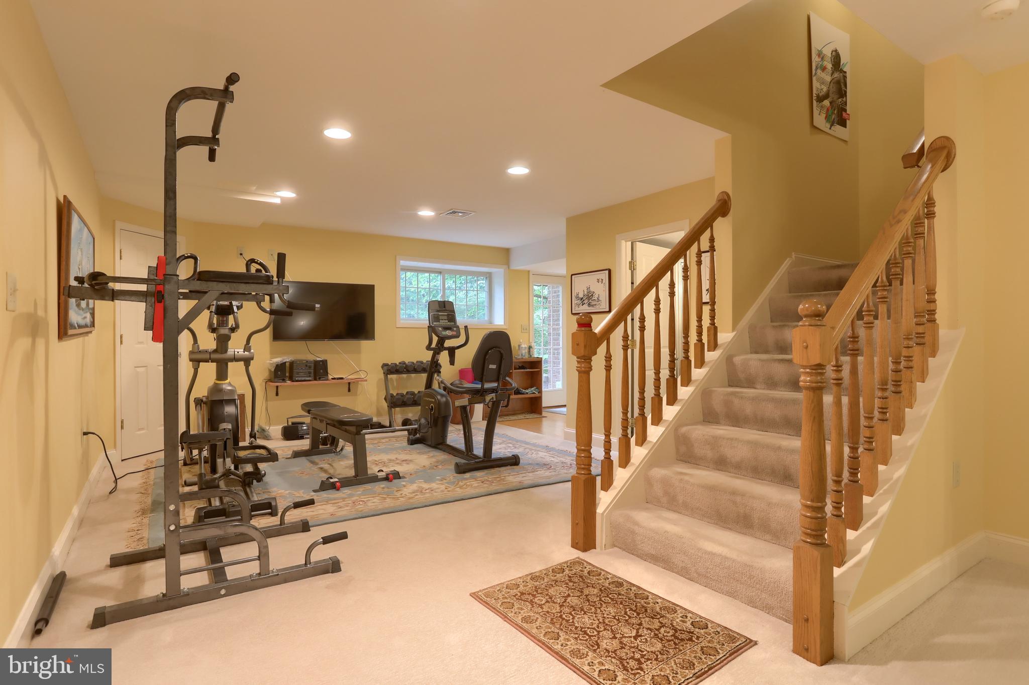 STONEY RUN - Residential