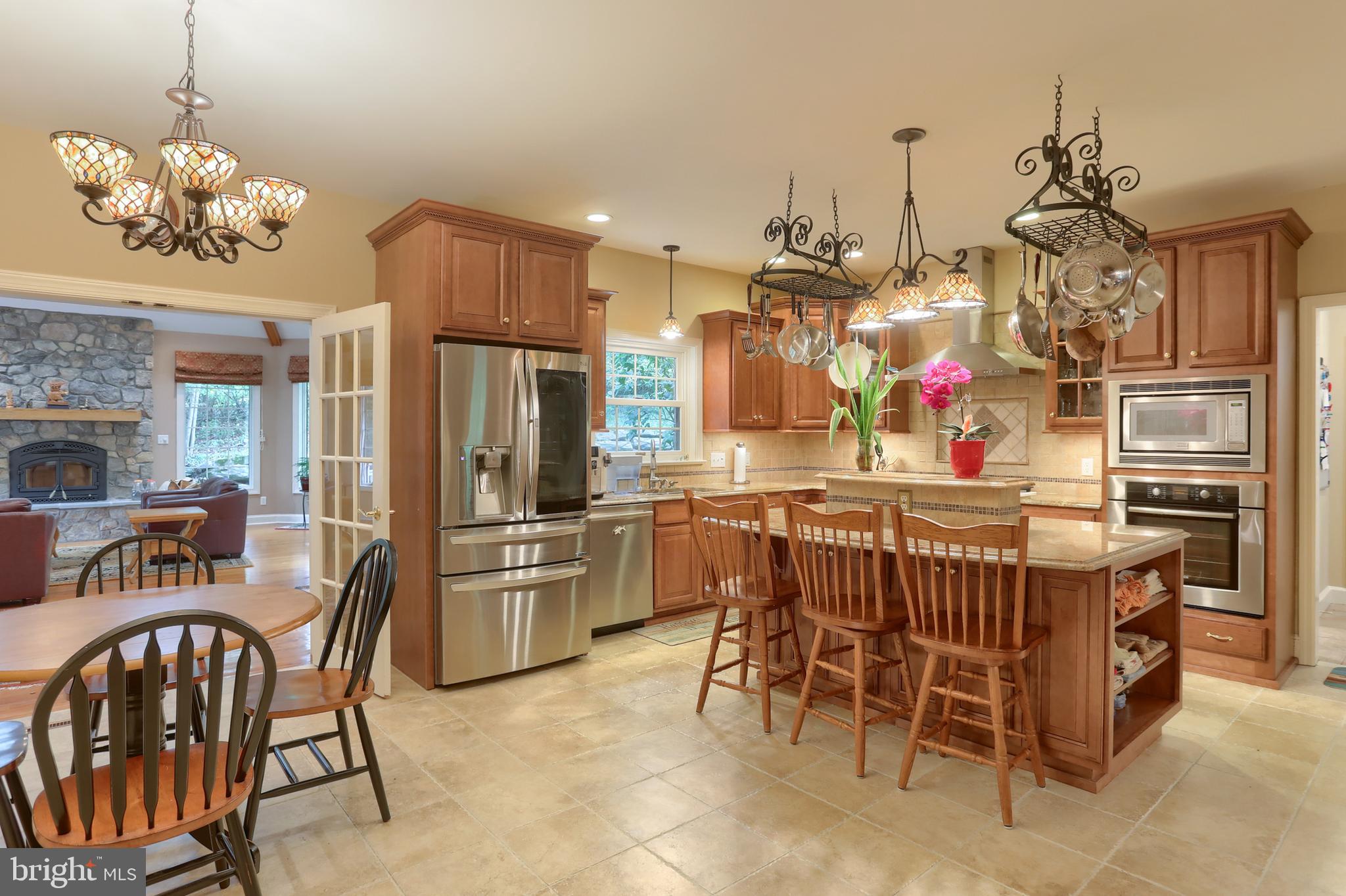 STONEY RUN - Residential