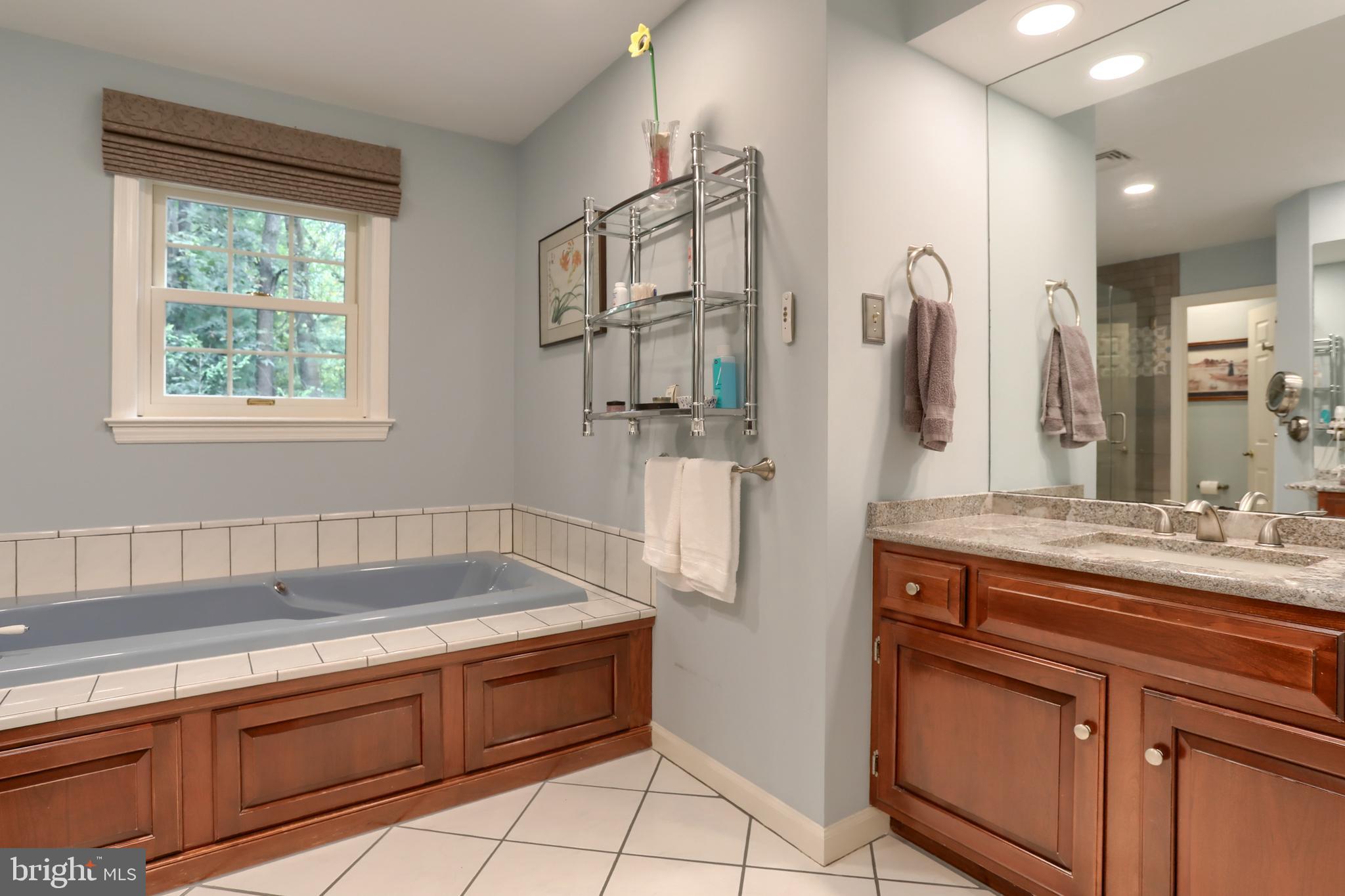 STONEY RUN - Residential