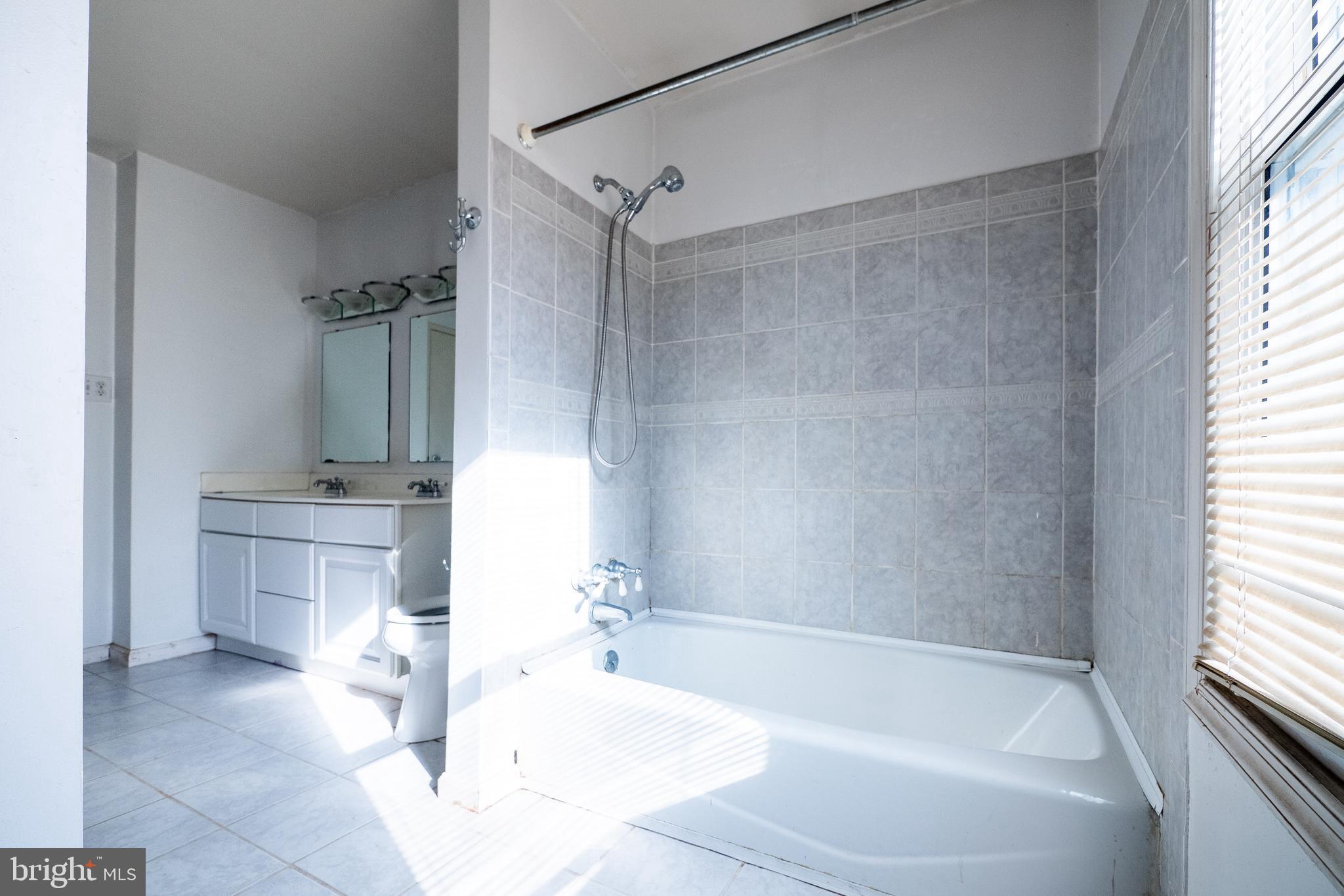 ST CHARLES SUB - BANNISTER - Residential