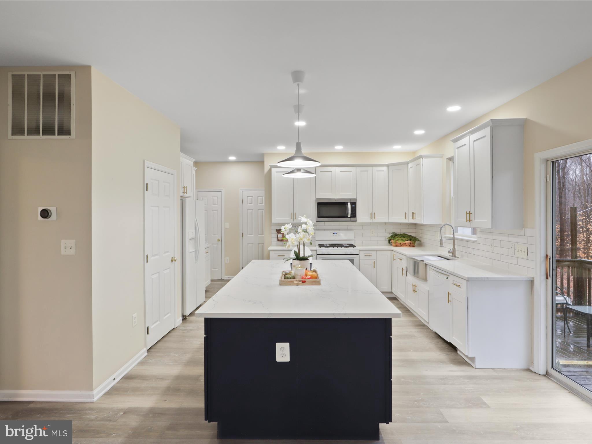 CARDINAL CREST - Residential