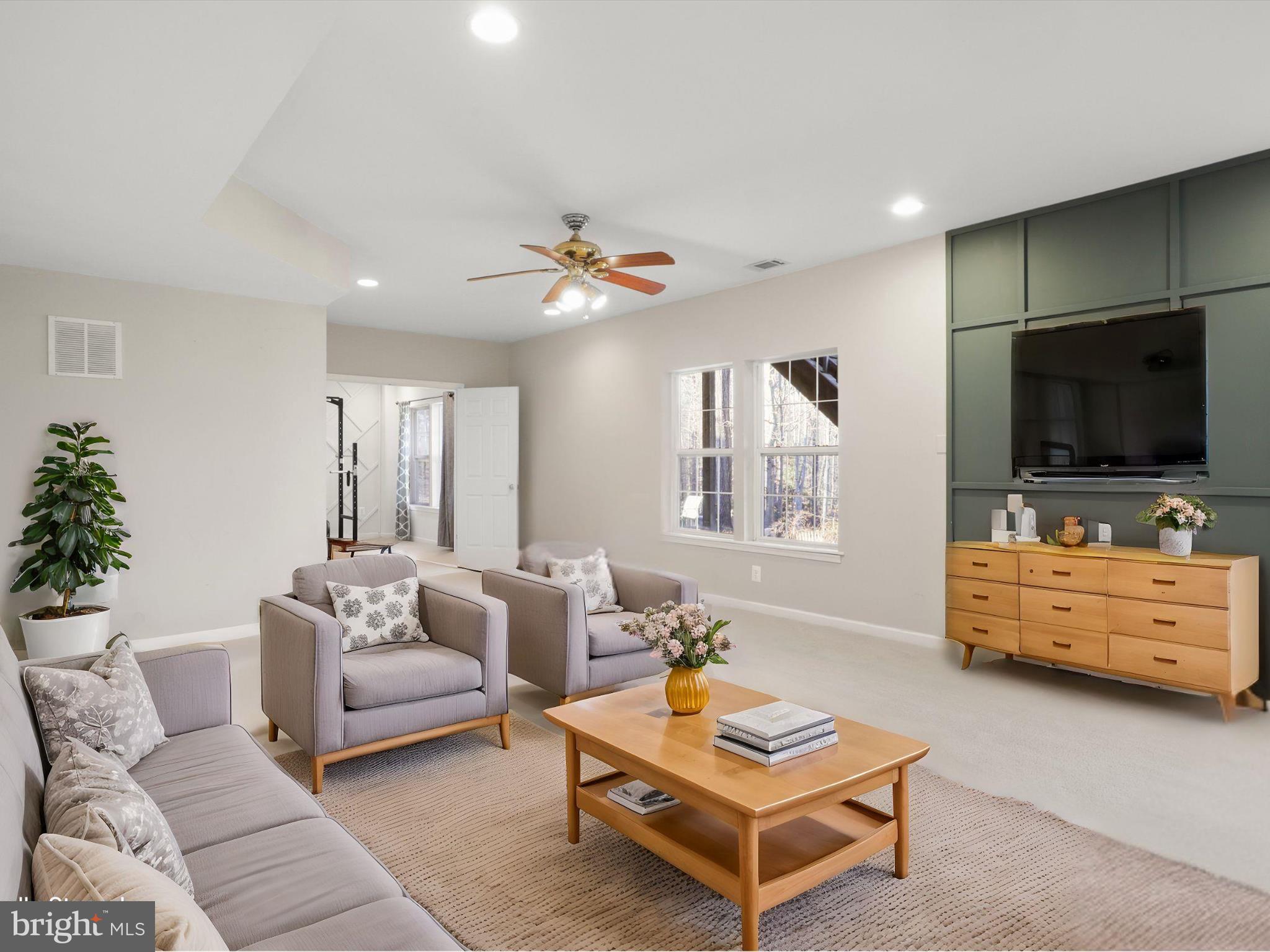 CARDINAL CREST - Residential