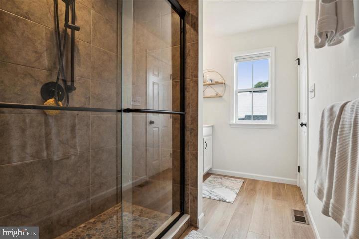 DEVON CREEK - Residential Lease