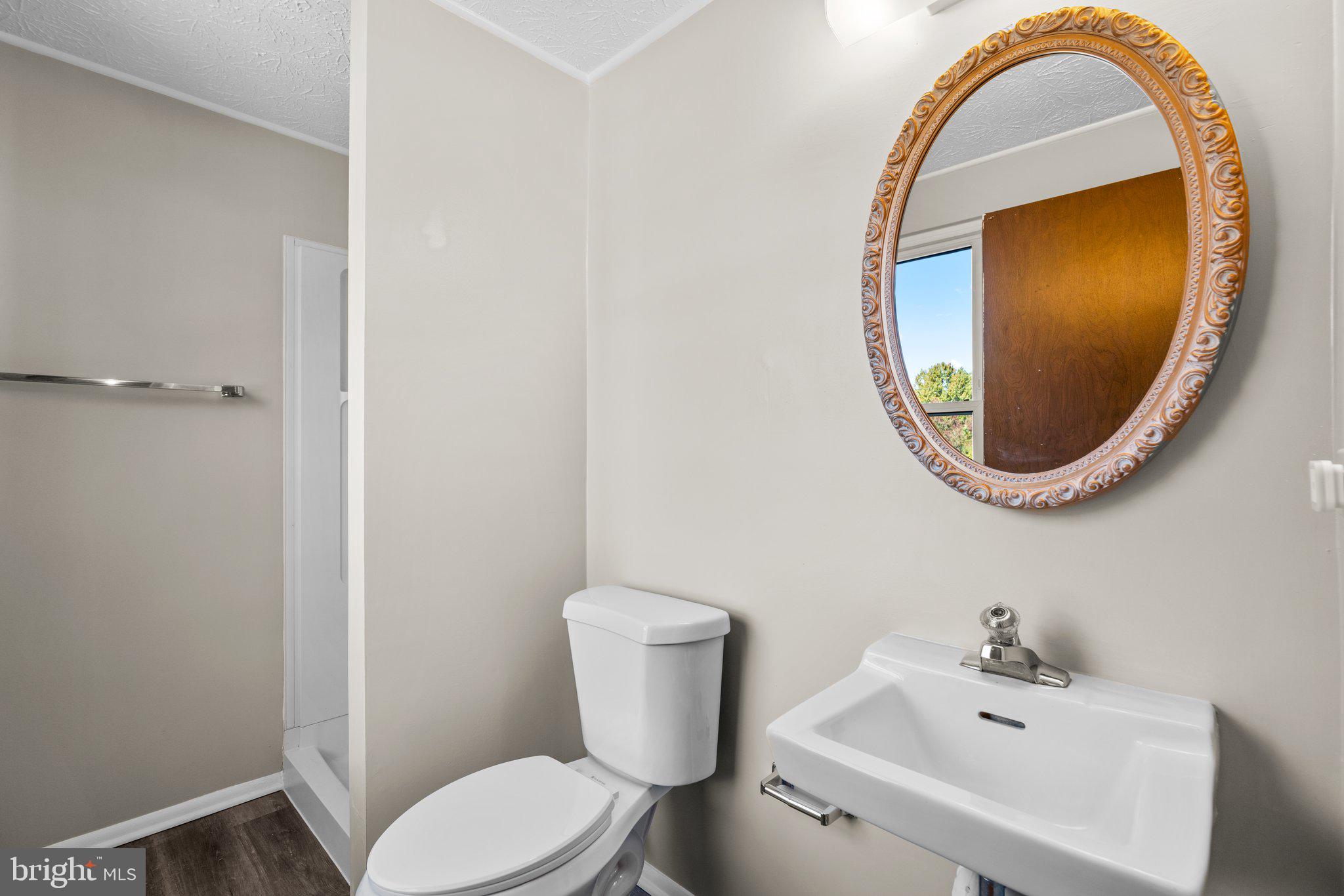 OAK SPRINGS - Residential