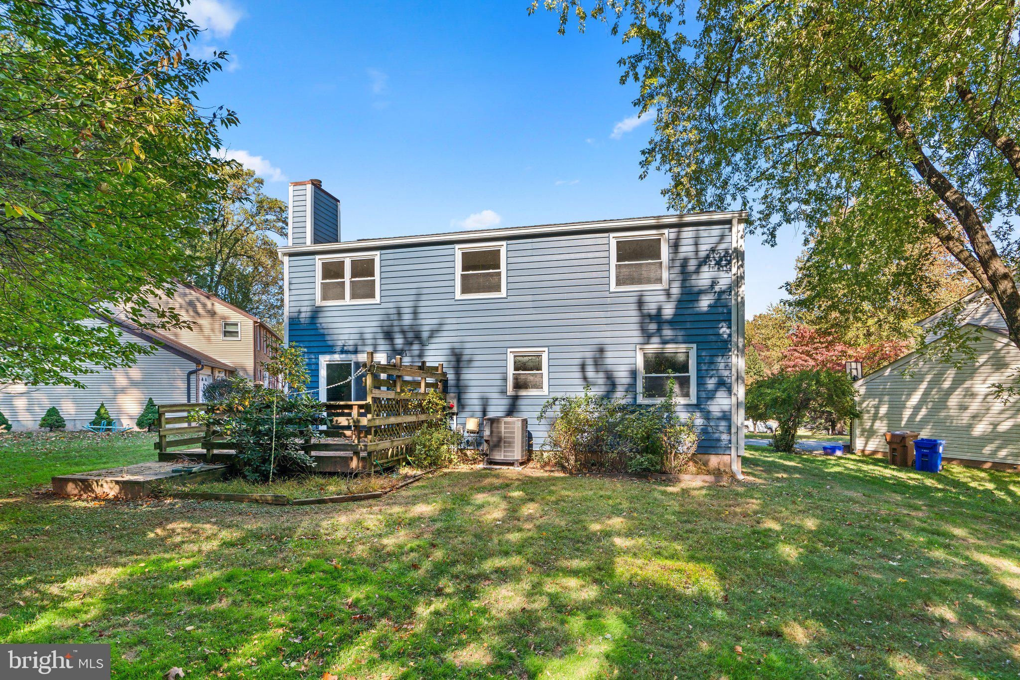 OAK SPRINGS - Residential