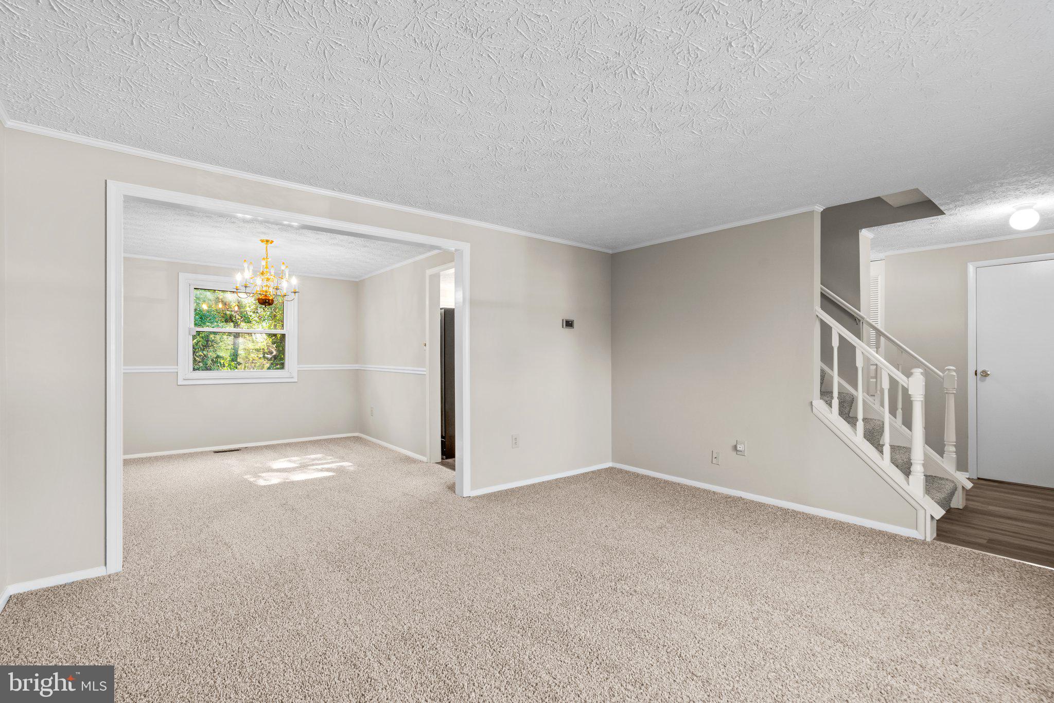 OAK SPRINGS - Residential