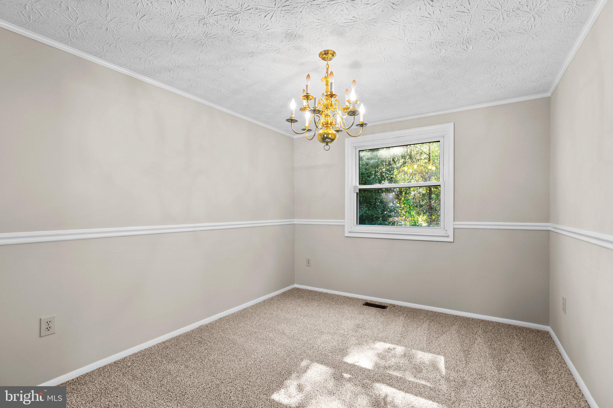 OAK SPRINGS - Residential