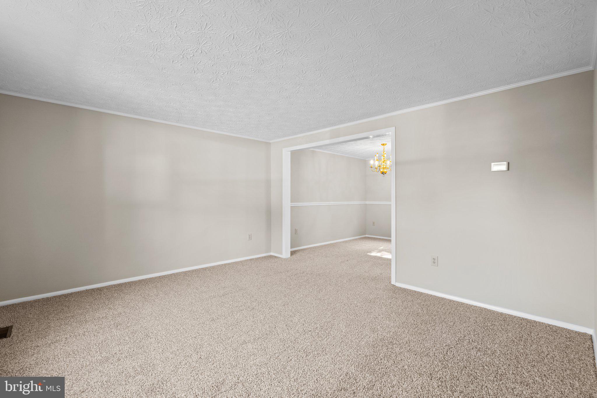 OAK SPRINGS - Residential