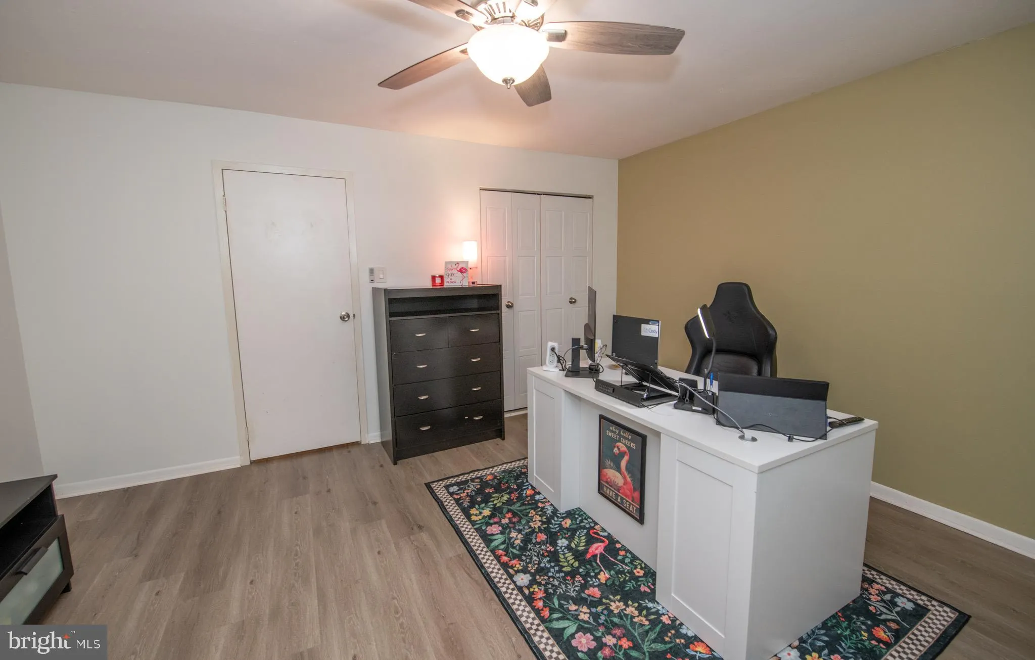 Philadelphia, Pennsylvania 19128, United States, 2 Bedrooms Bedrooms, ,3 BathroomsBathrooms,Residential,Pending,234758