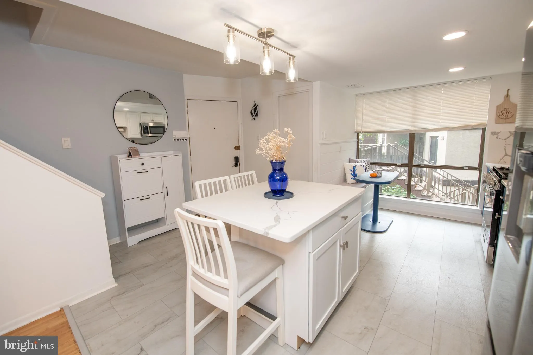 Philadelphia, Pennsylvania 19128, United States, 2 Bedrooms Bedrooms, ,3 BathroomsBathrooms,Residential,Pending,234758