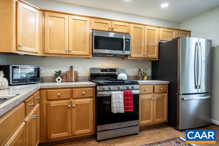 HOLLYMEAD - Residential