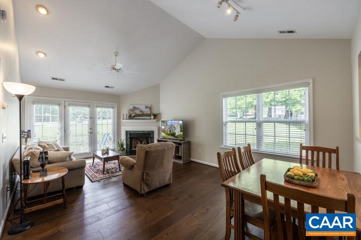 HOLLYMEAD - Residential