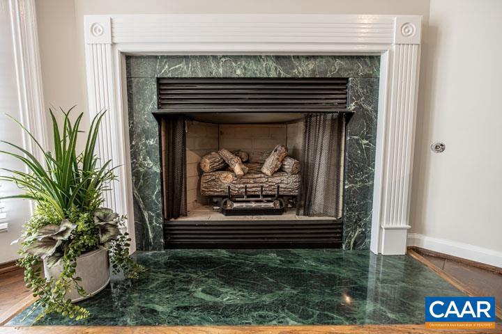 HOLLYMEAD - Residential