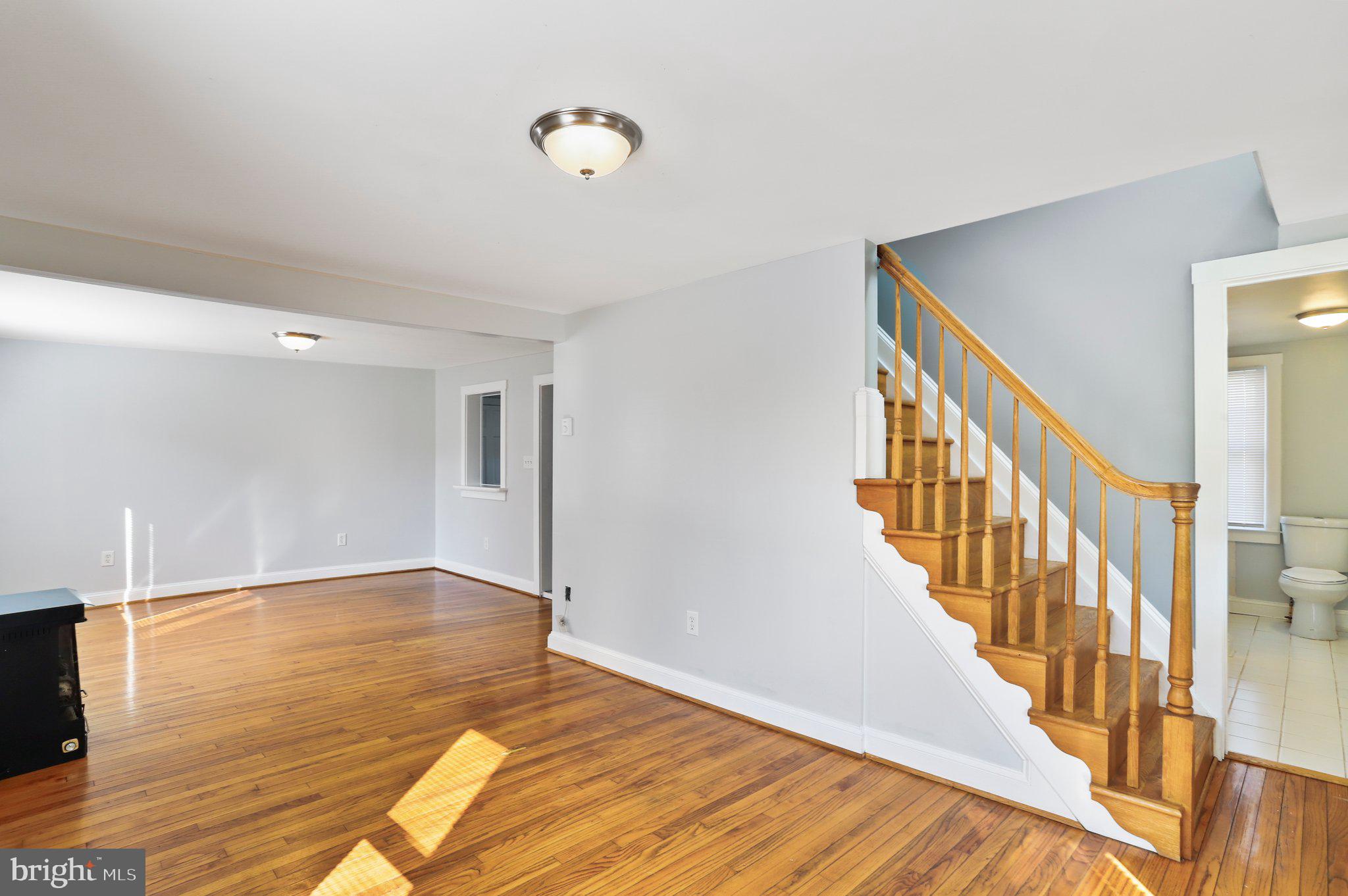 SANDYHOOK - Residential