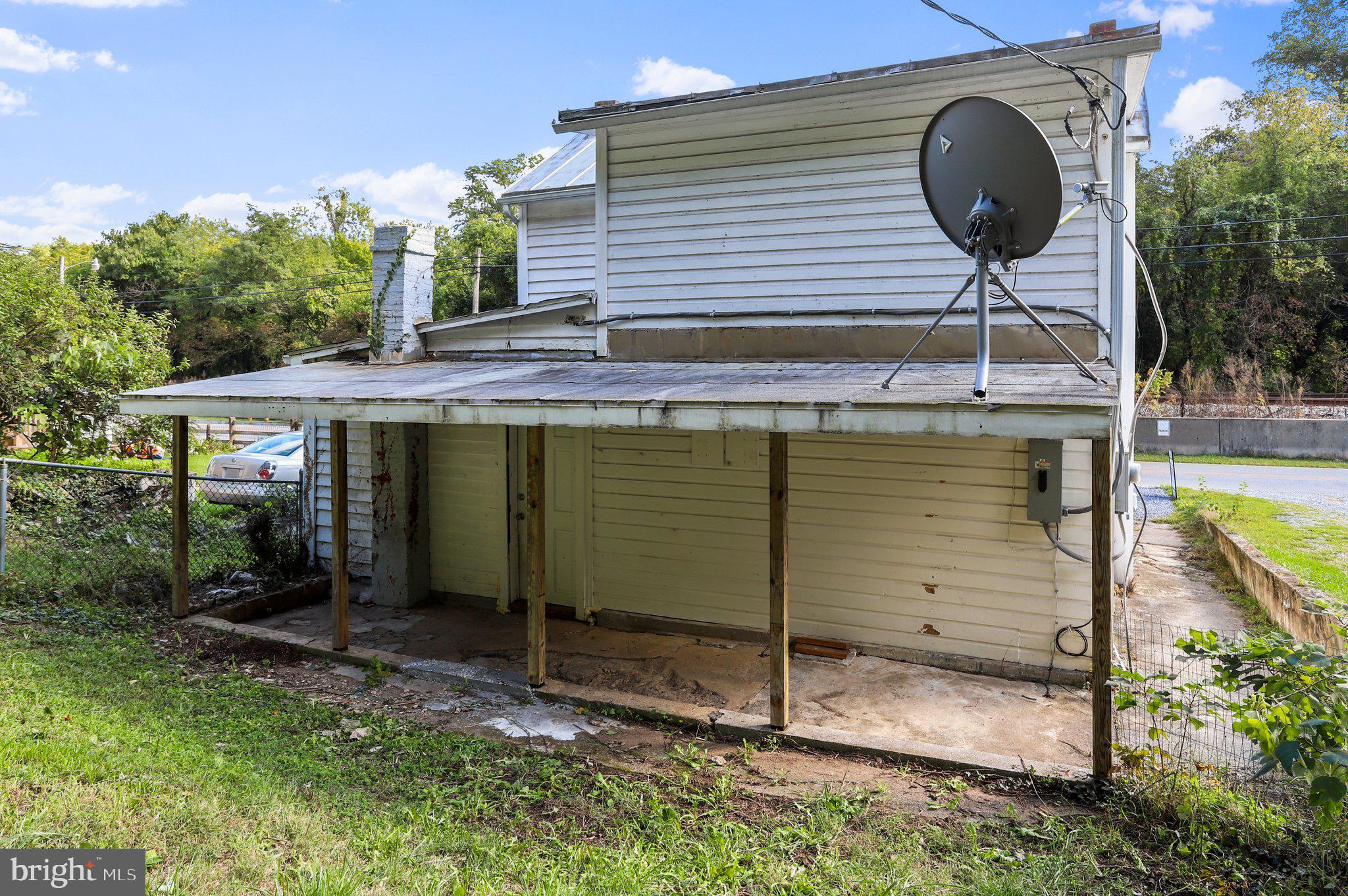 SANDYHOOK - Residential