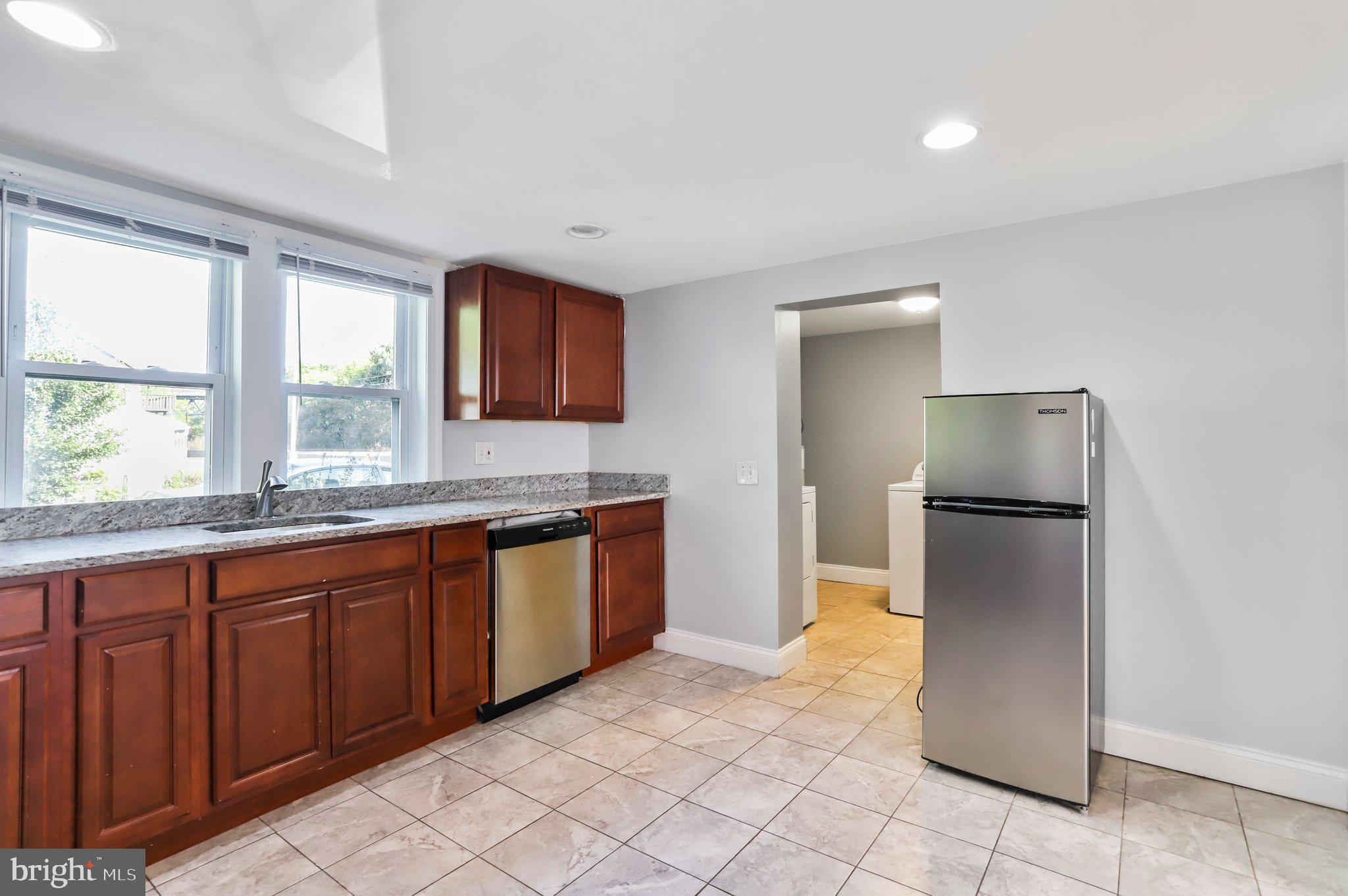 SANDYHOOK - Residential