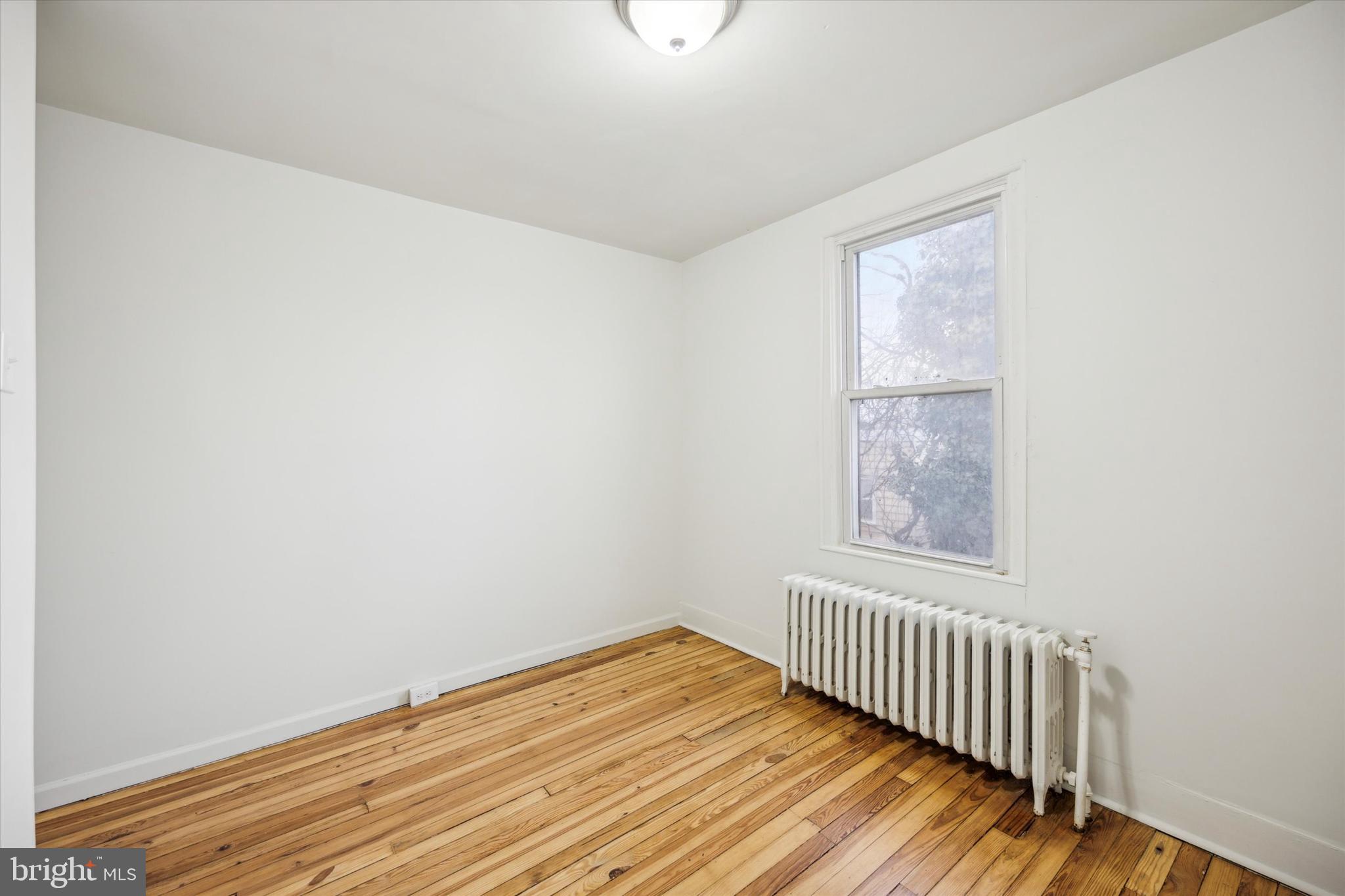 MANTUA - Residential