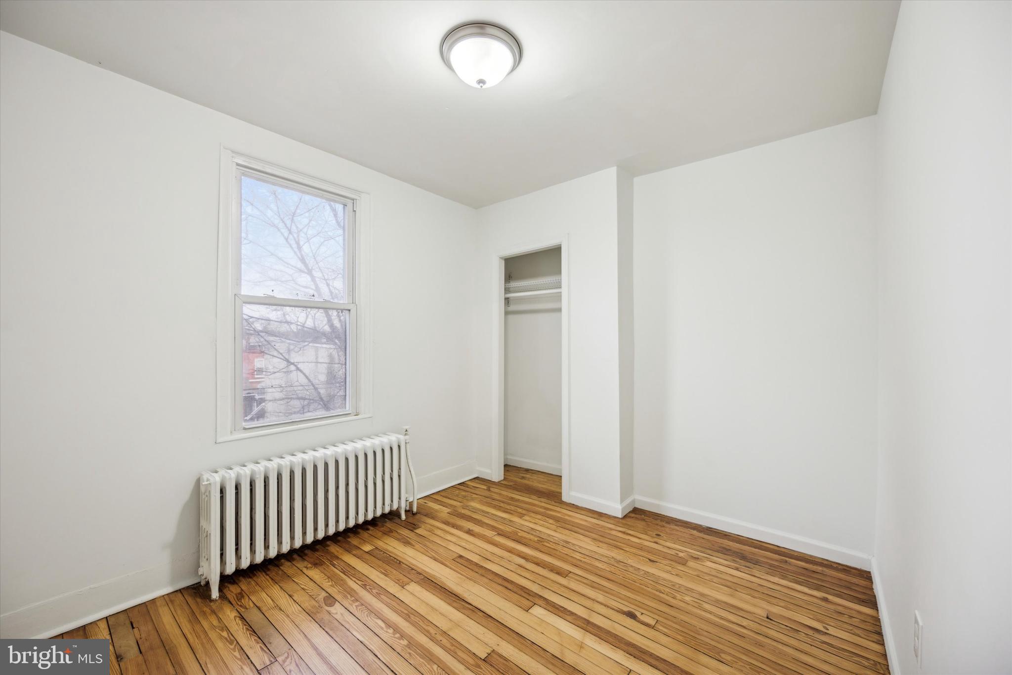 MANTUA - Residential