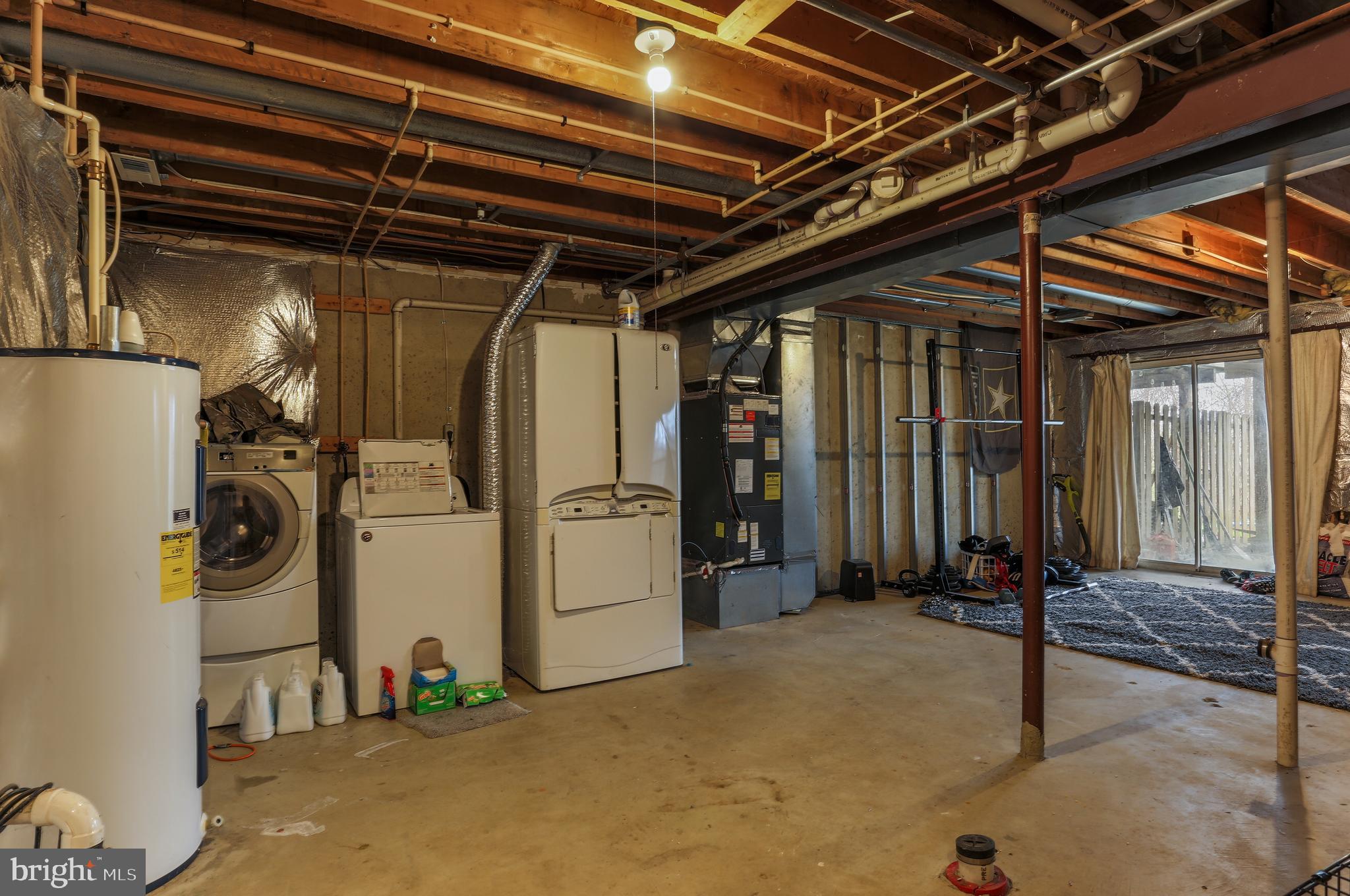 ROBIN MEADOWS - Residential