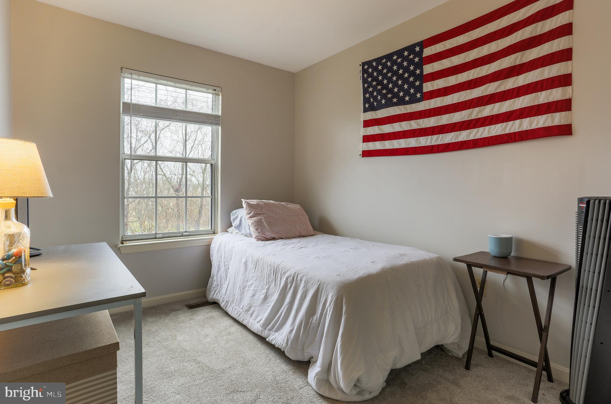 ROBIN MEADOWS - Residential