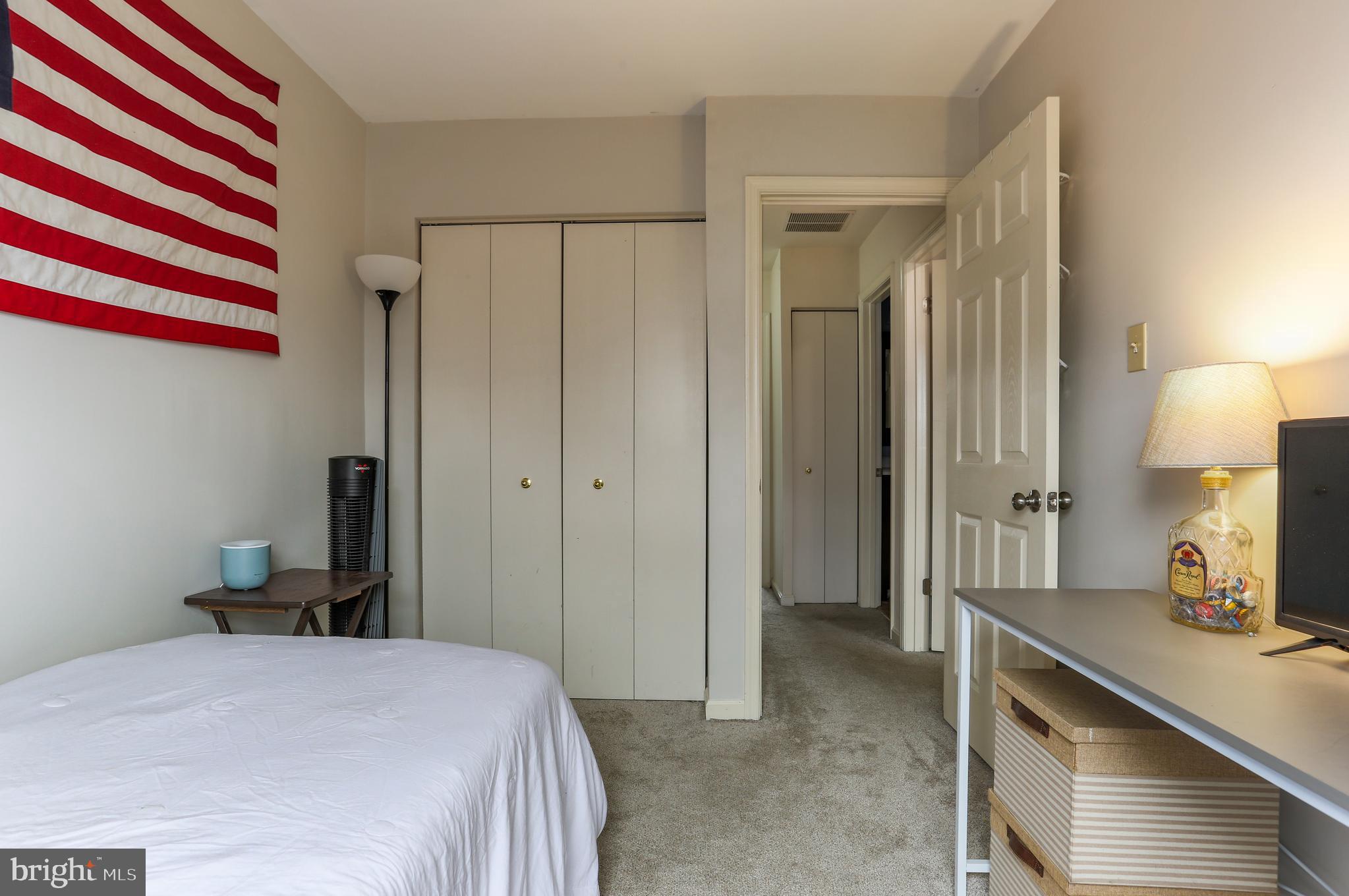 ROBIN MEADOWS - Residential