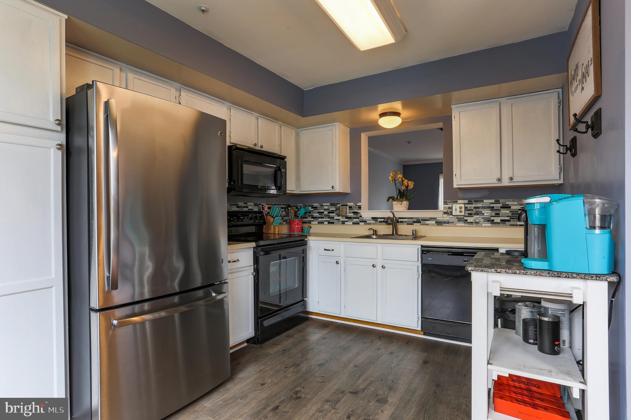 ROBIN MEADOWS - Residential