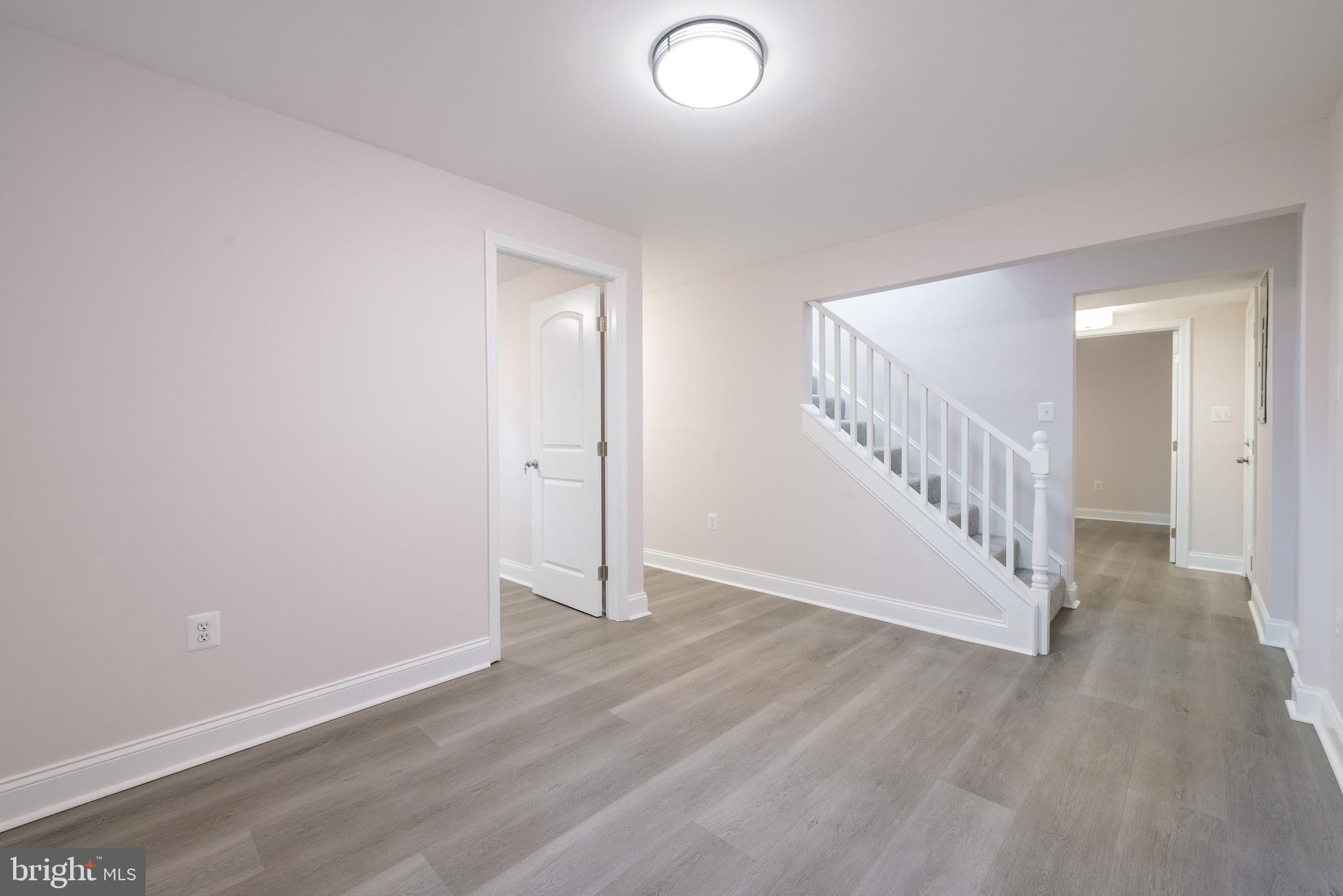 ARDMORE ESTATES - Residential