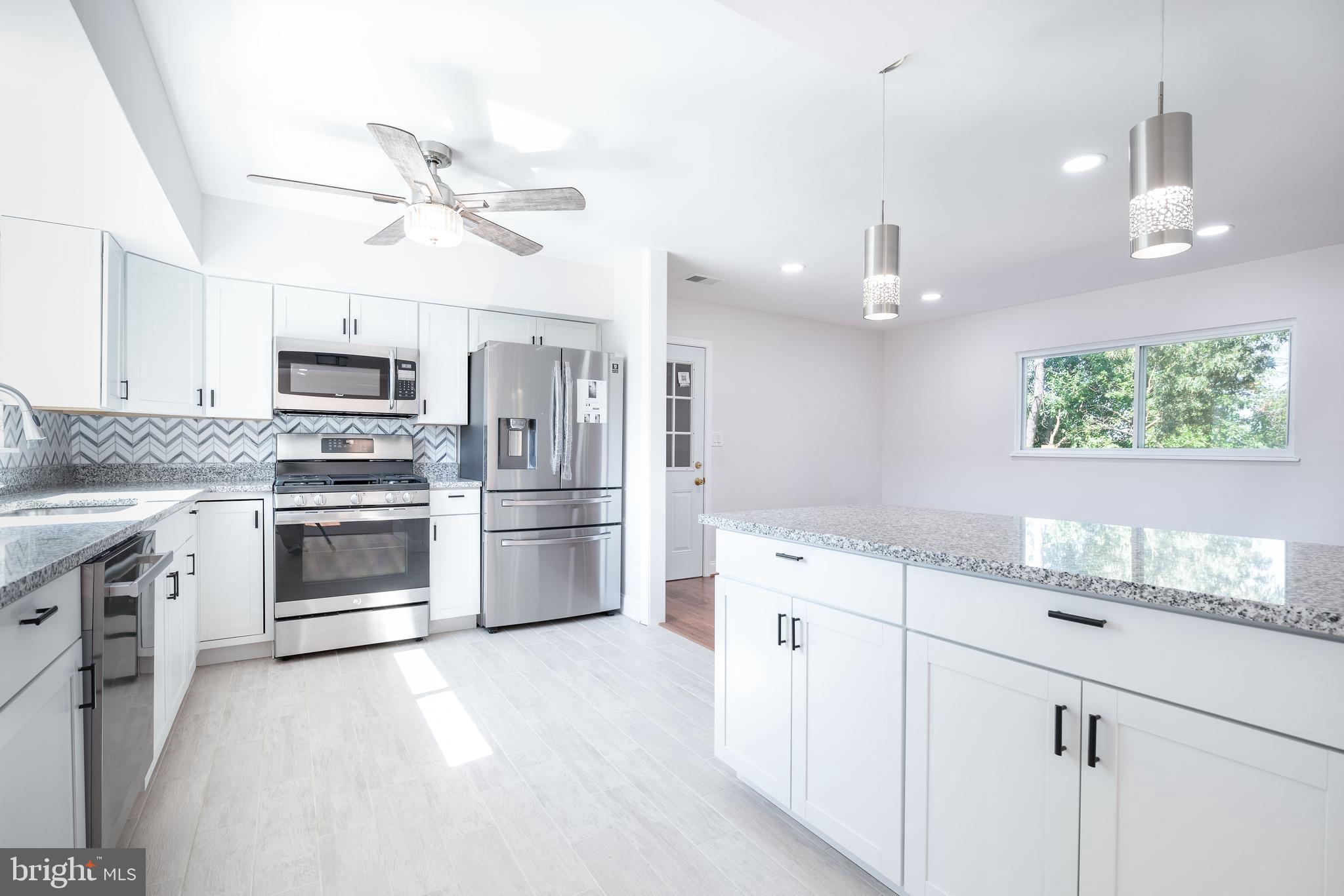 ARDMORE ESTATES - Residential