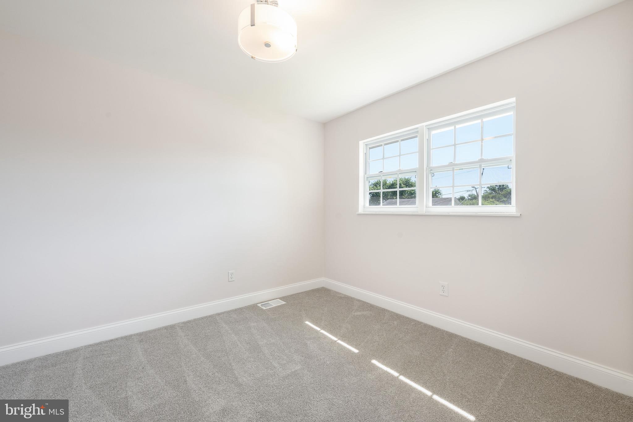 ARDMORE ESTATES - Residential