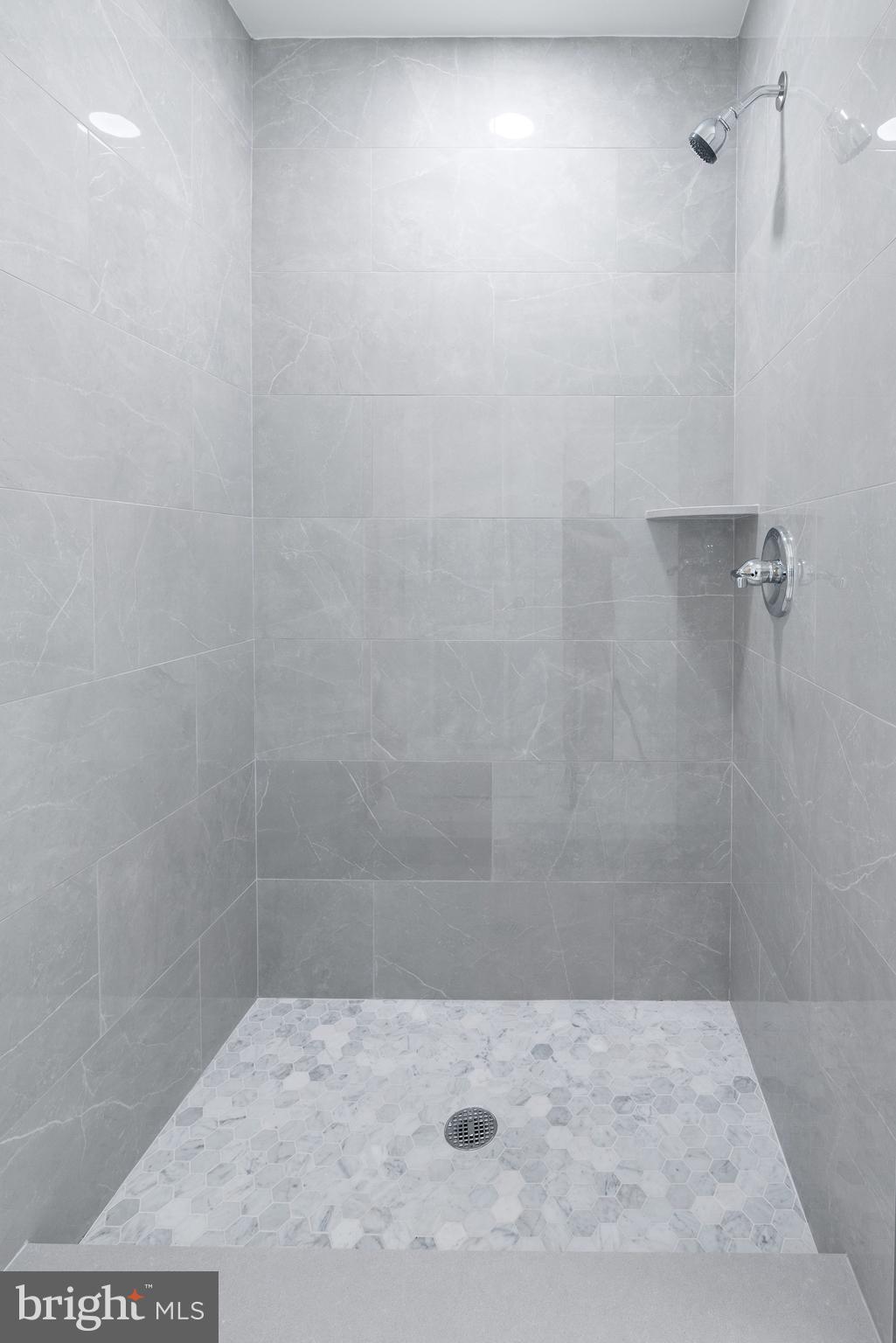 ARDMORE ESTATES - Residential