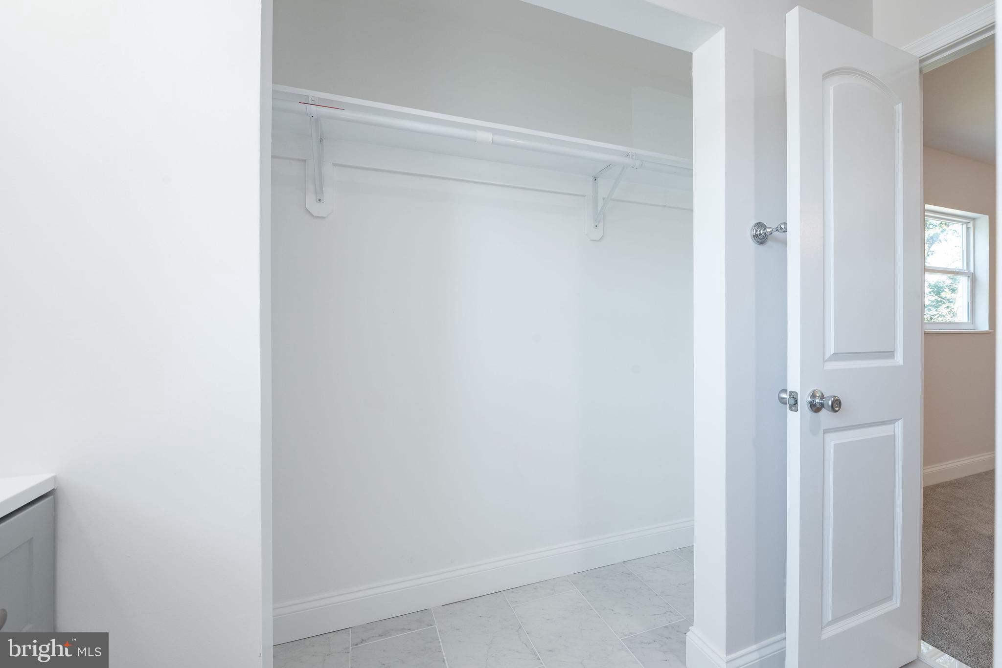 ARDMORE ESTATES - Residential