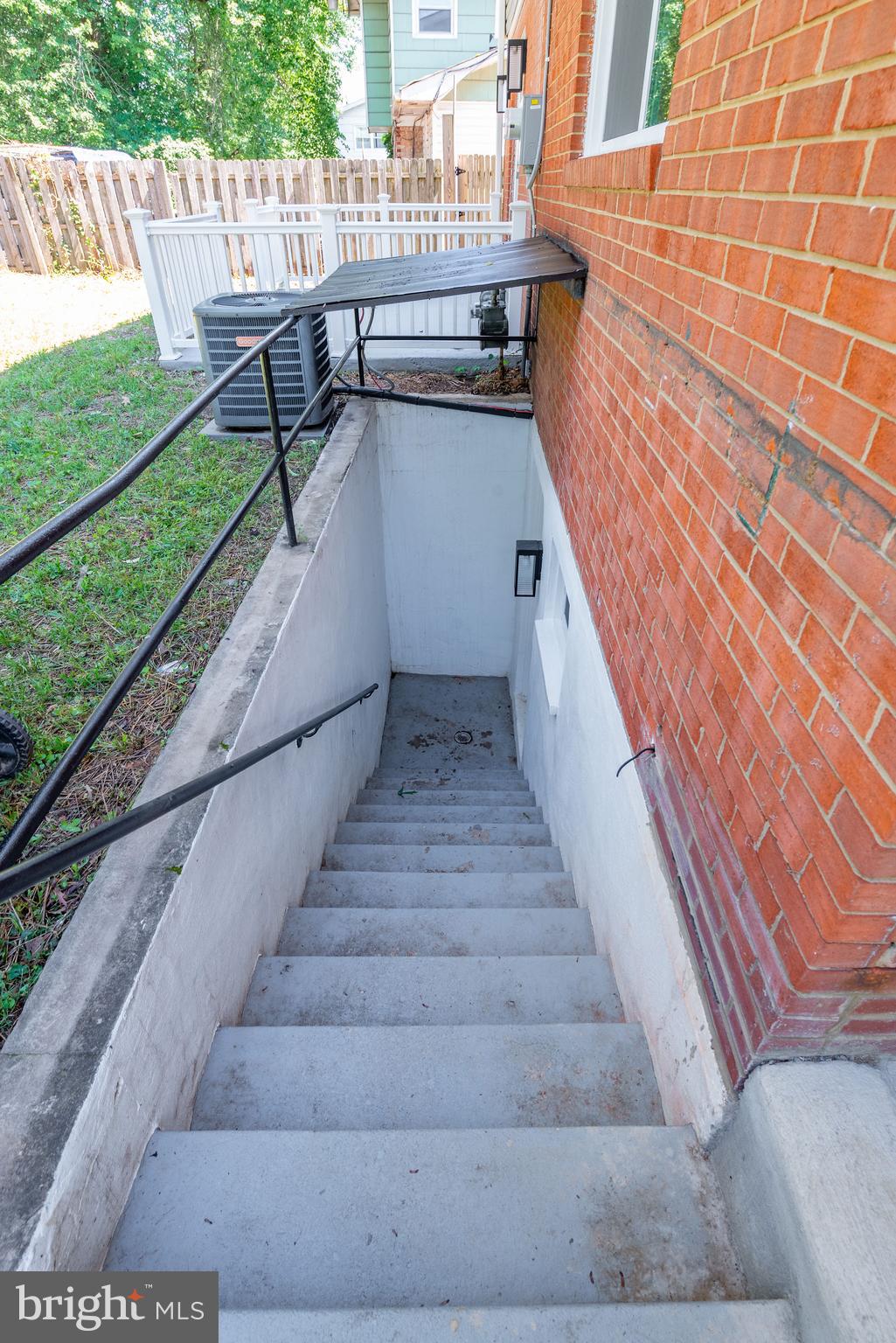 ARDMORE ESTATES - Residential