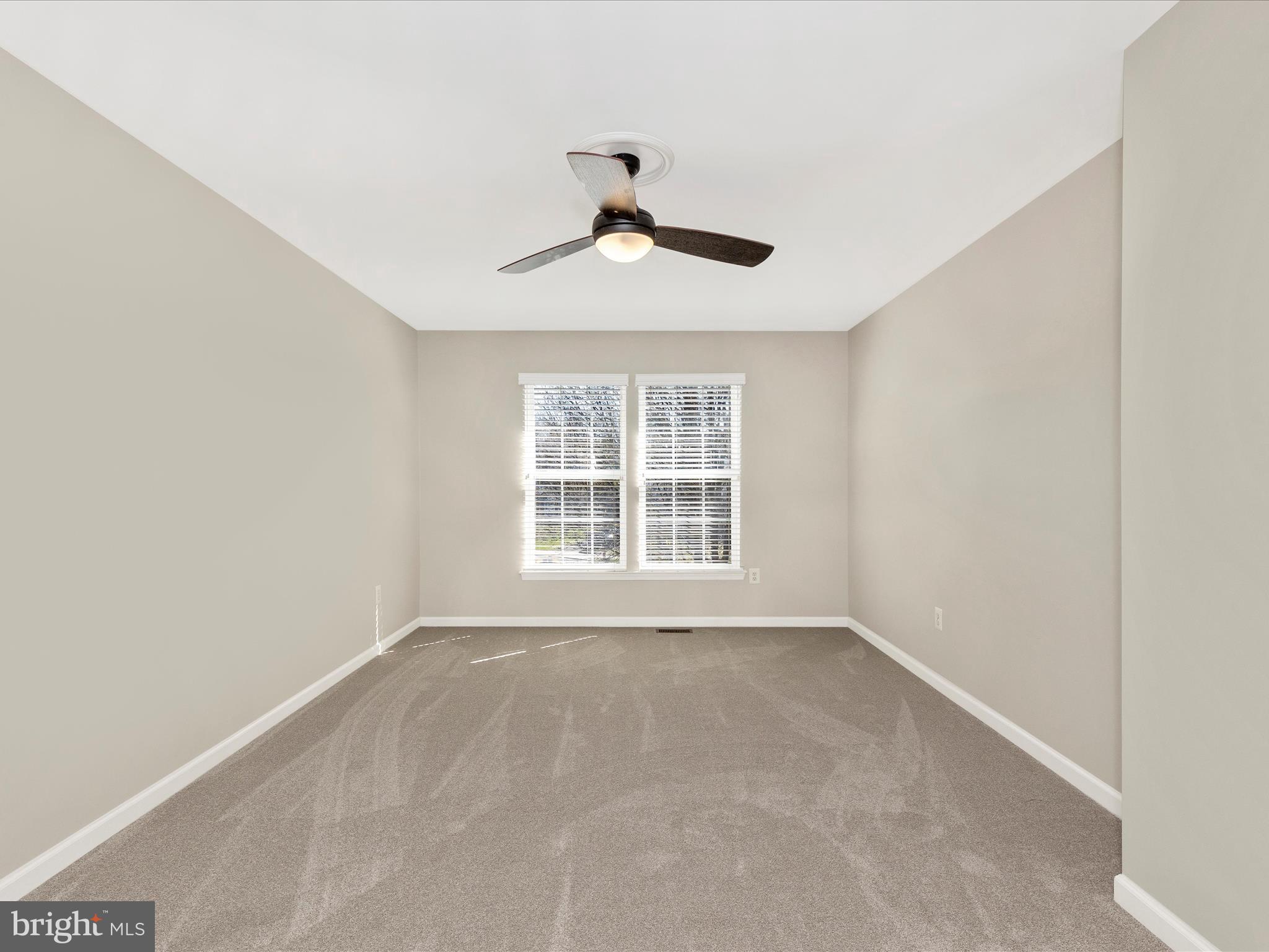 WELLINGTON TRACE - Residential