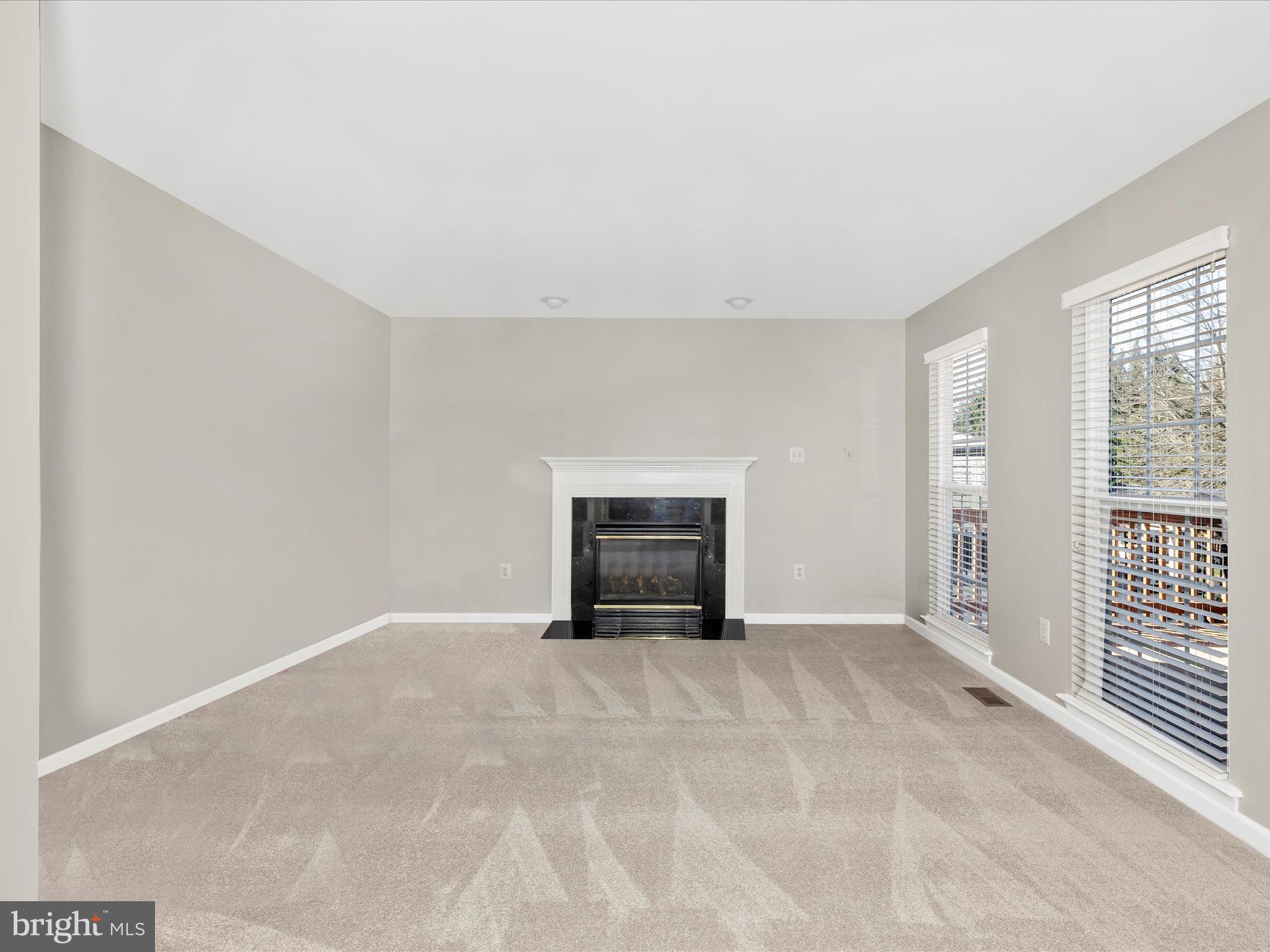 WELLINGTON TRACE - Residential