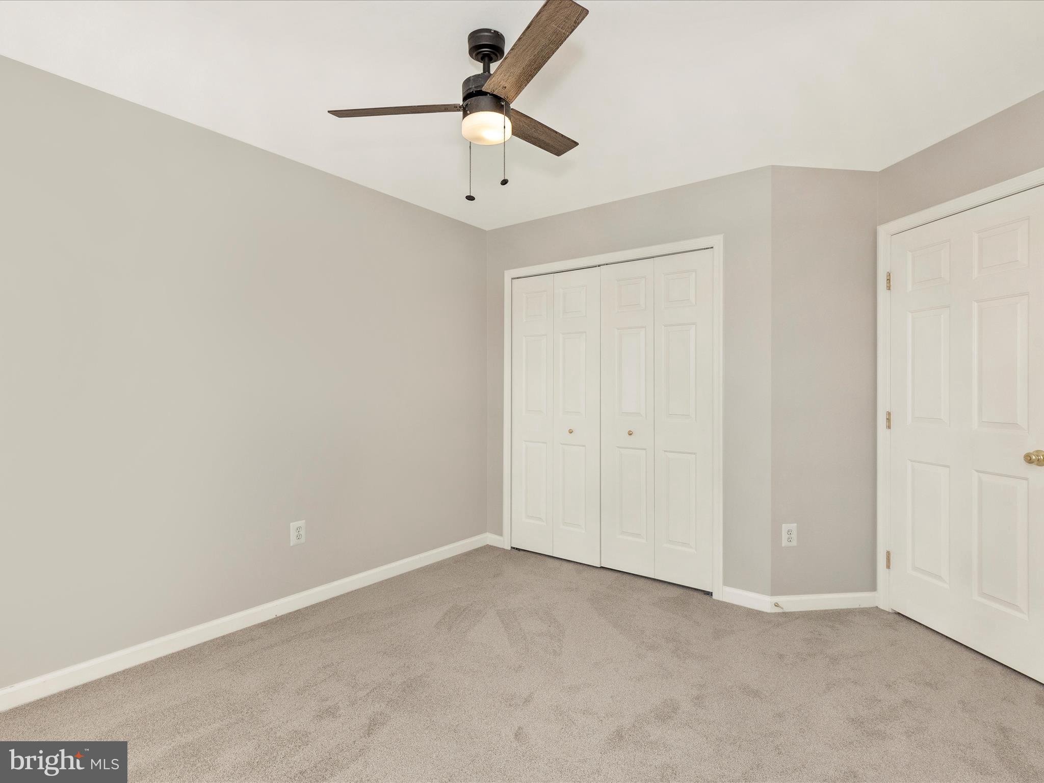 WELLINGTON TRACE - Residential