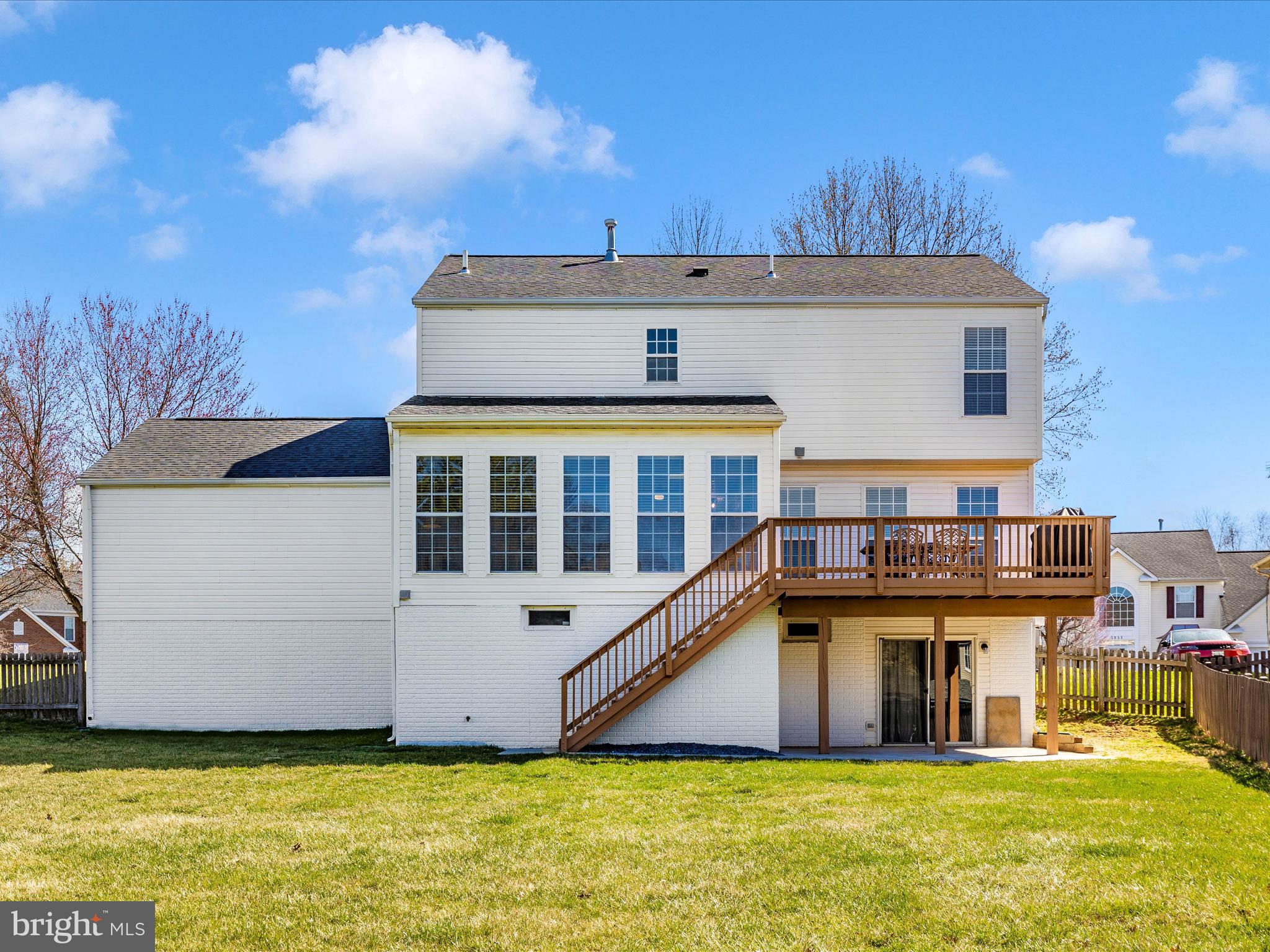 WELLINGTON TRACE - Residential